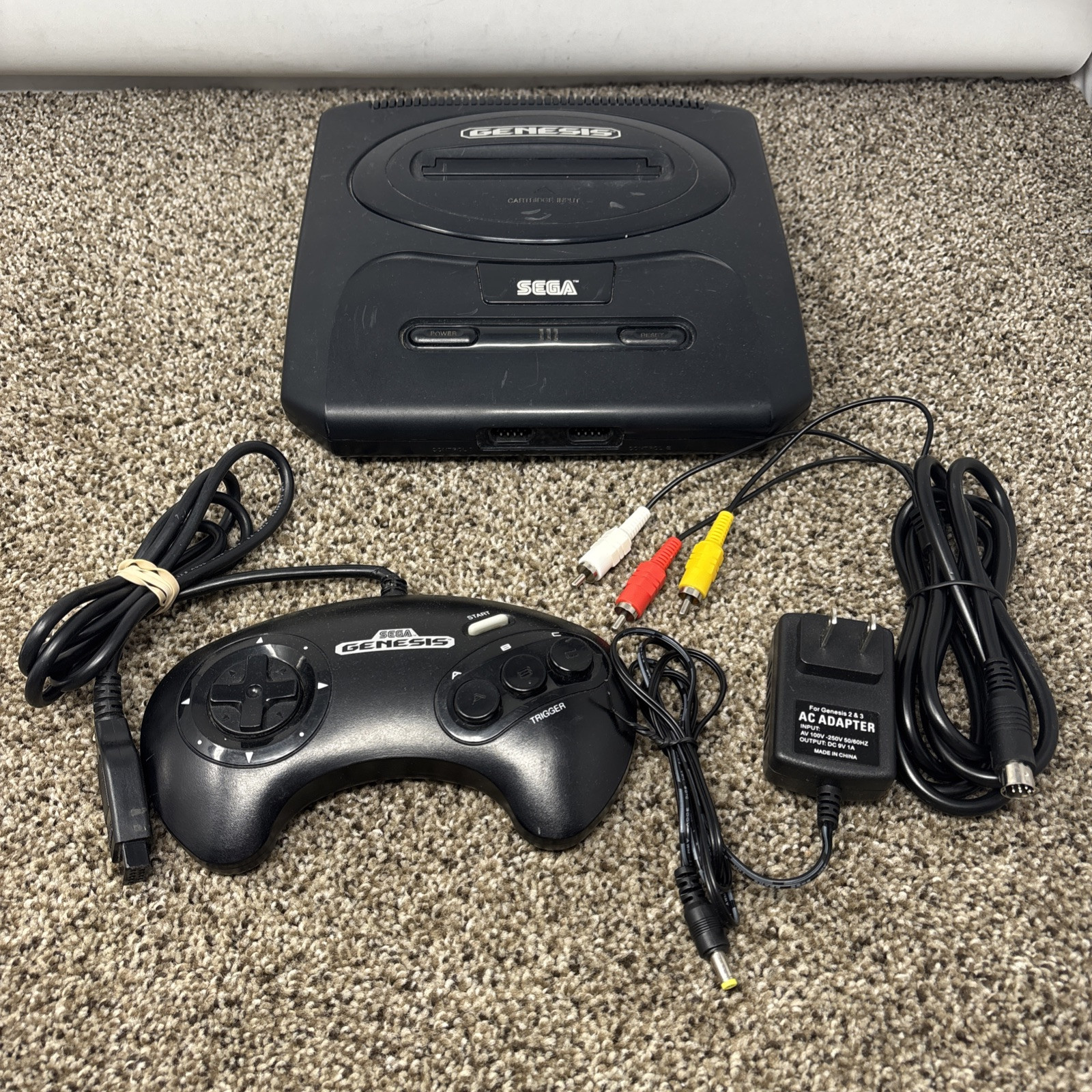 Sega Genesis Model 2 Console System Bundle Original Cords & Controller READ