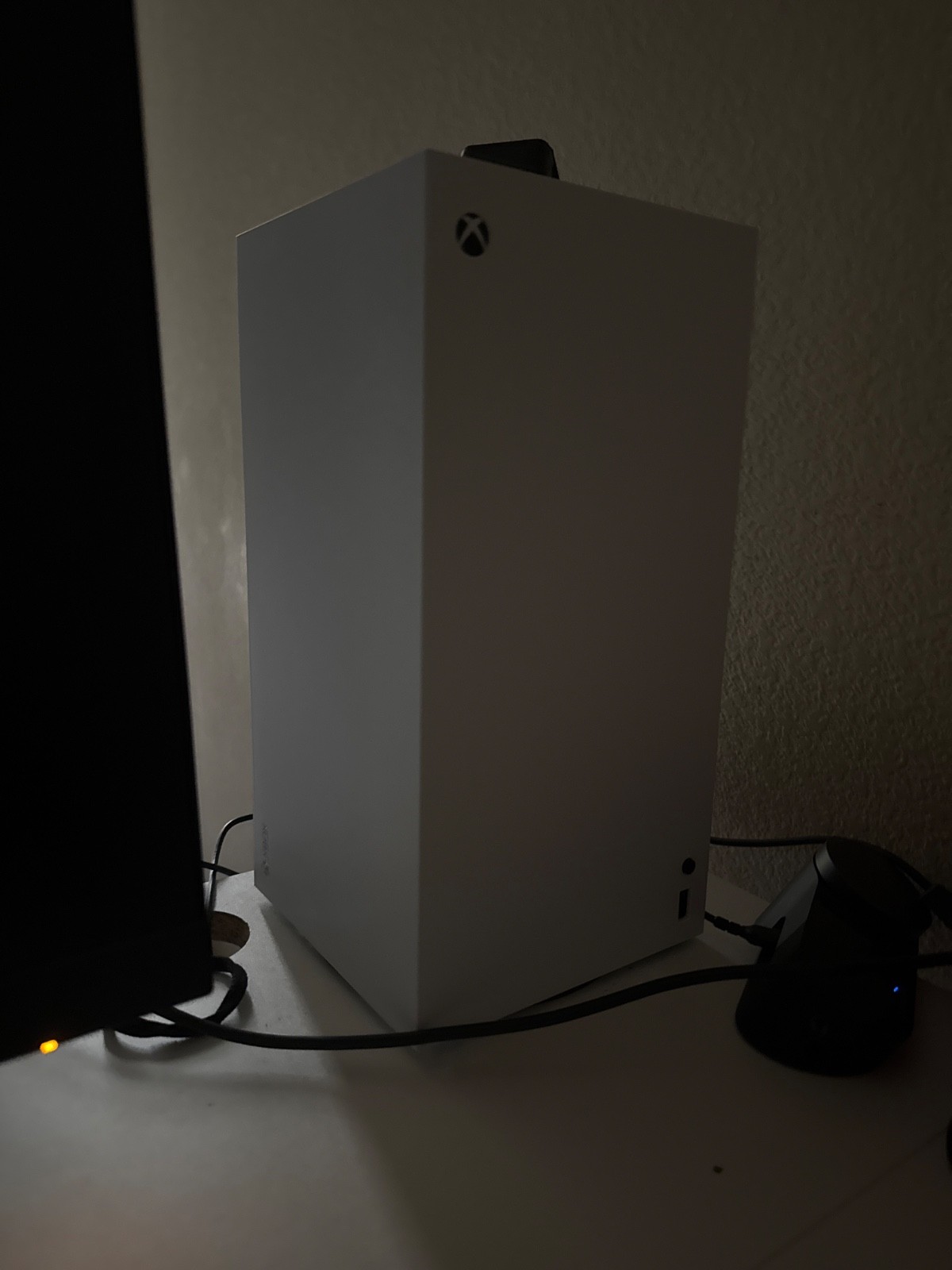 an xbox x with everything only used for a month