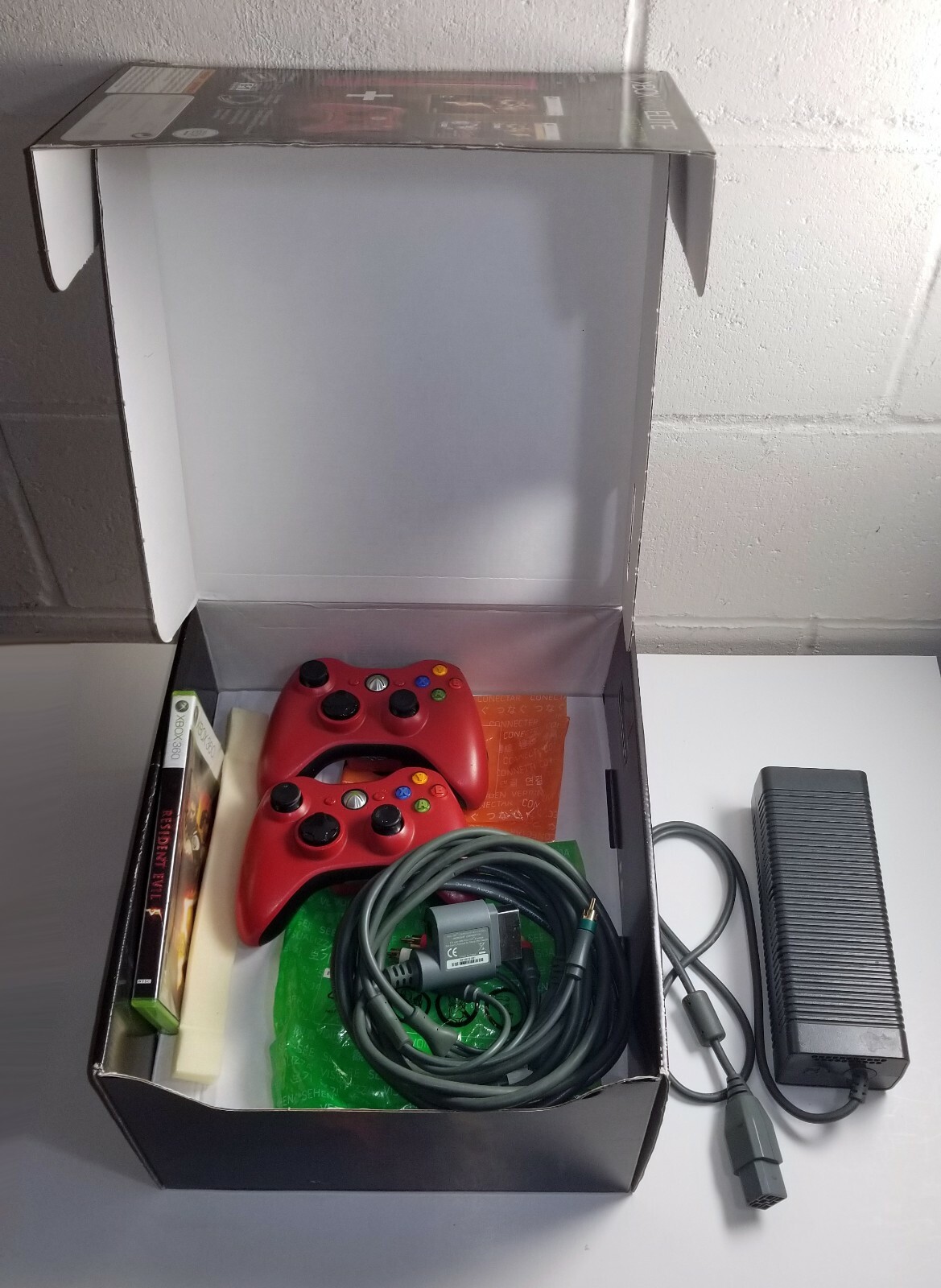 Resident Evil 5 Limited Edition Microsoft Xbox 360 Red Elite 120GB NTSC USA