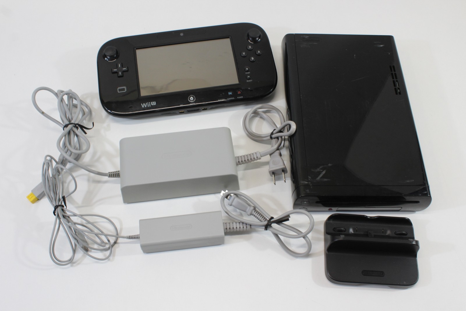 Nintendo Wii U Black Console 32GB AC Gamepad Stand Charger NTSC-J Japan TESTED 7