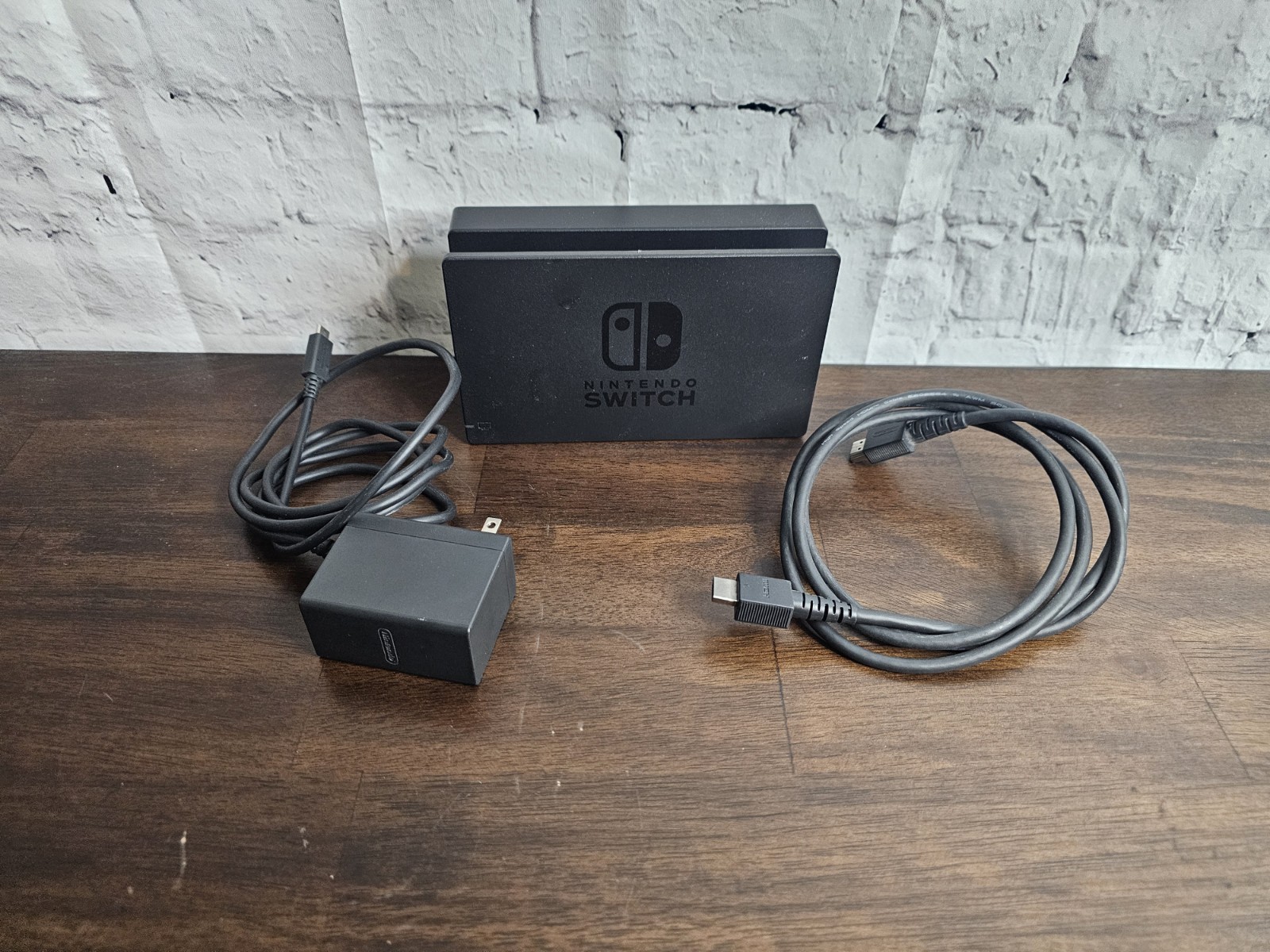 Nintendo Switch Handheld Console – Case, Soft Shell, Wireless Charging Capable