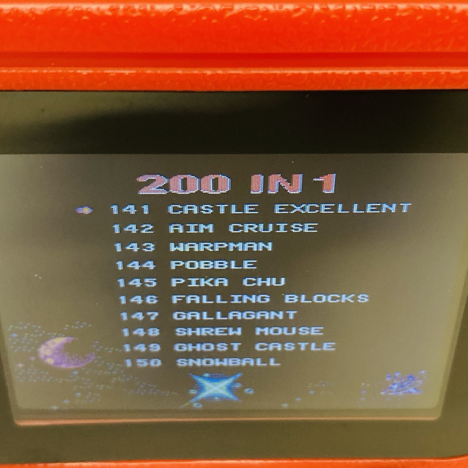 CLASSIC ARCADE Handheld Video Game System w/200 Games By Tech Solutions (USED)