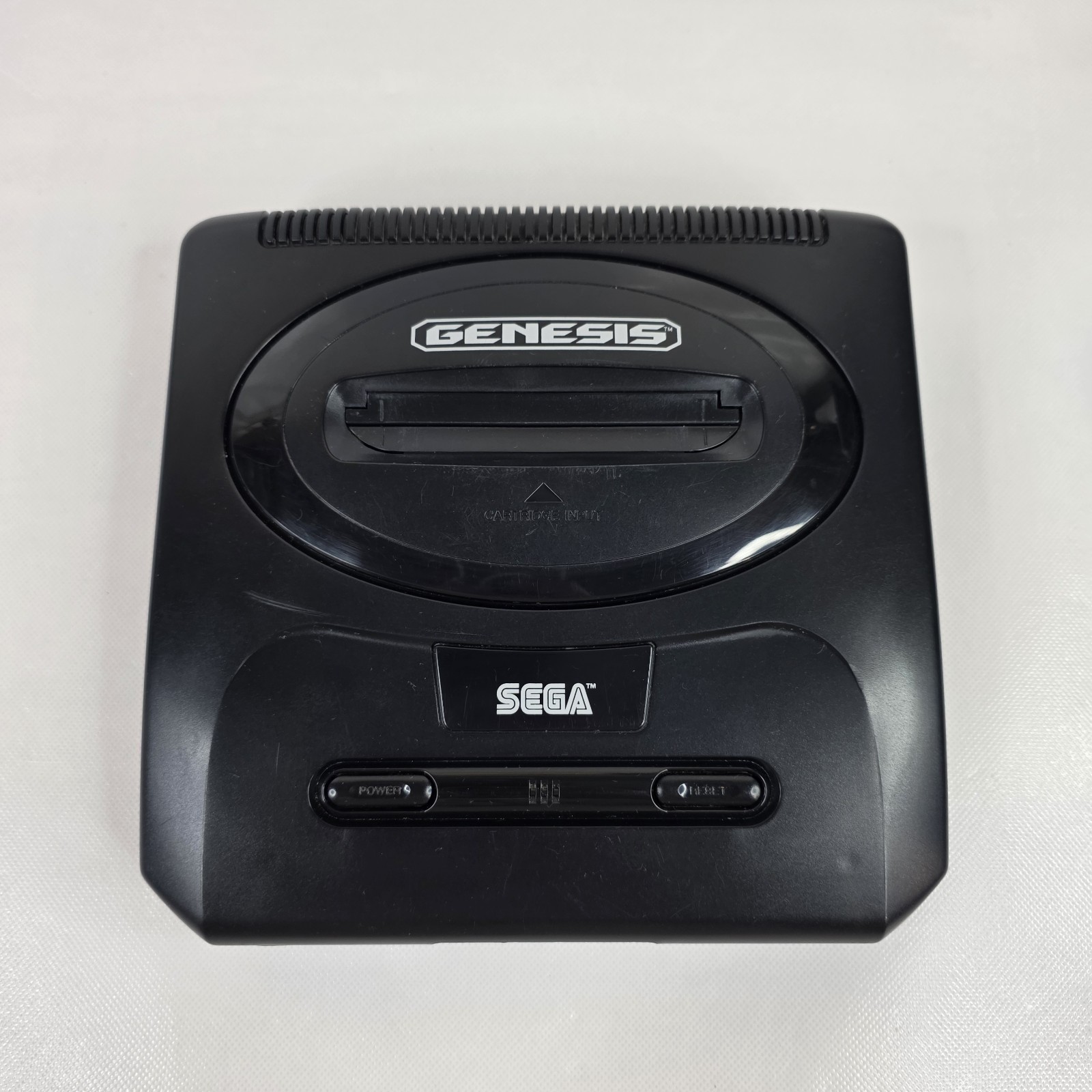 Sega Genesis 2 Console Bundle Model MK-1631 W/ 2 Controllers + 3 Games – Tested