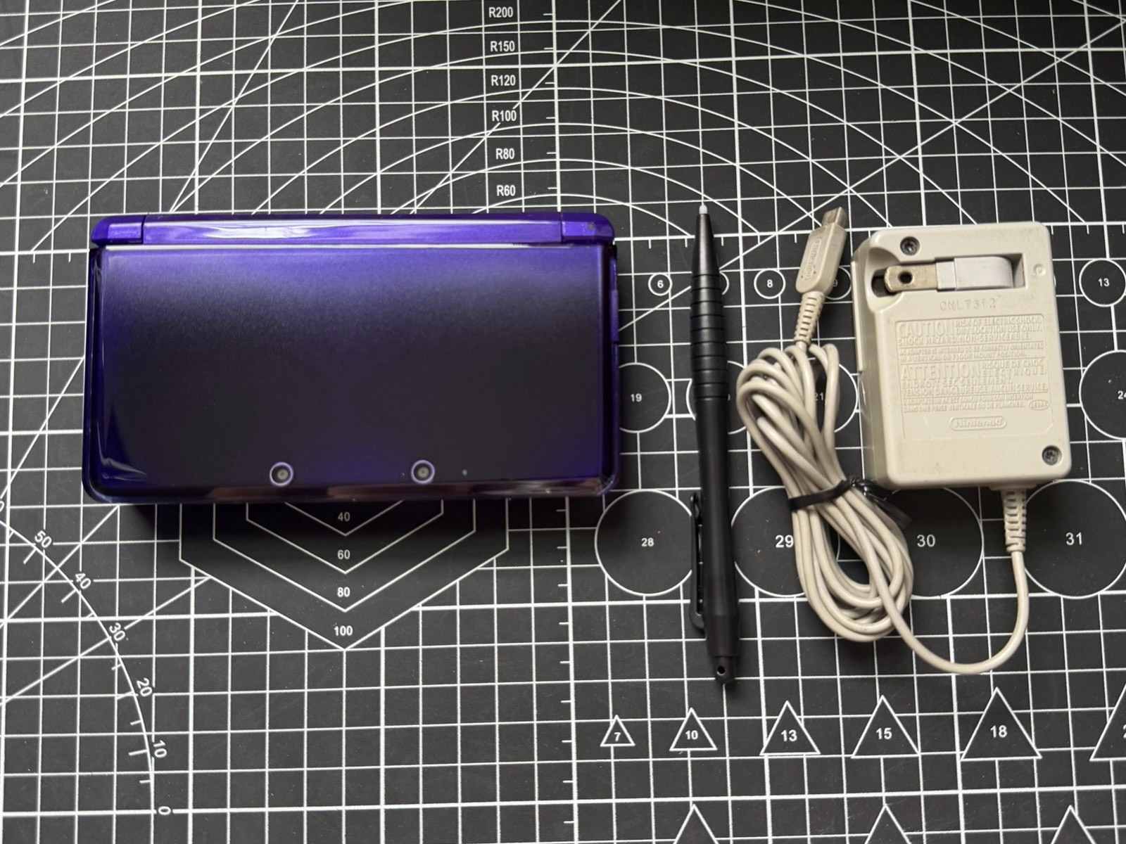 Nintendo 3DS Console W/ New Purple Shell & New Screens 100% Tested