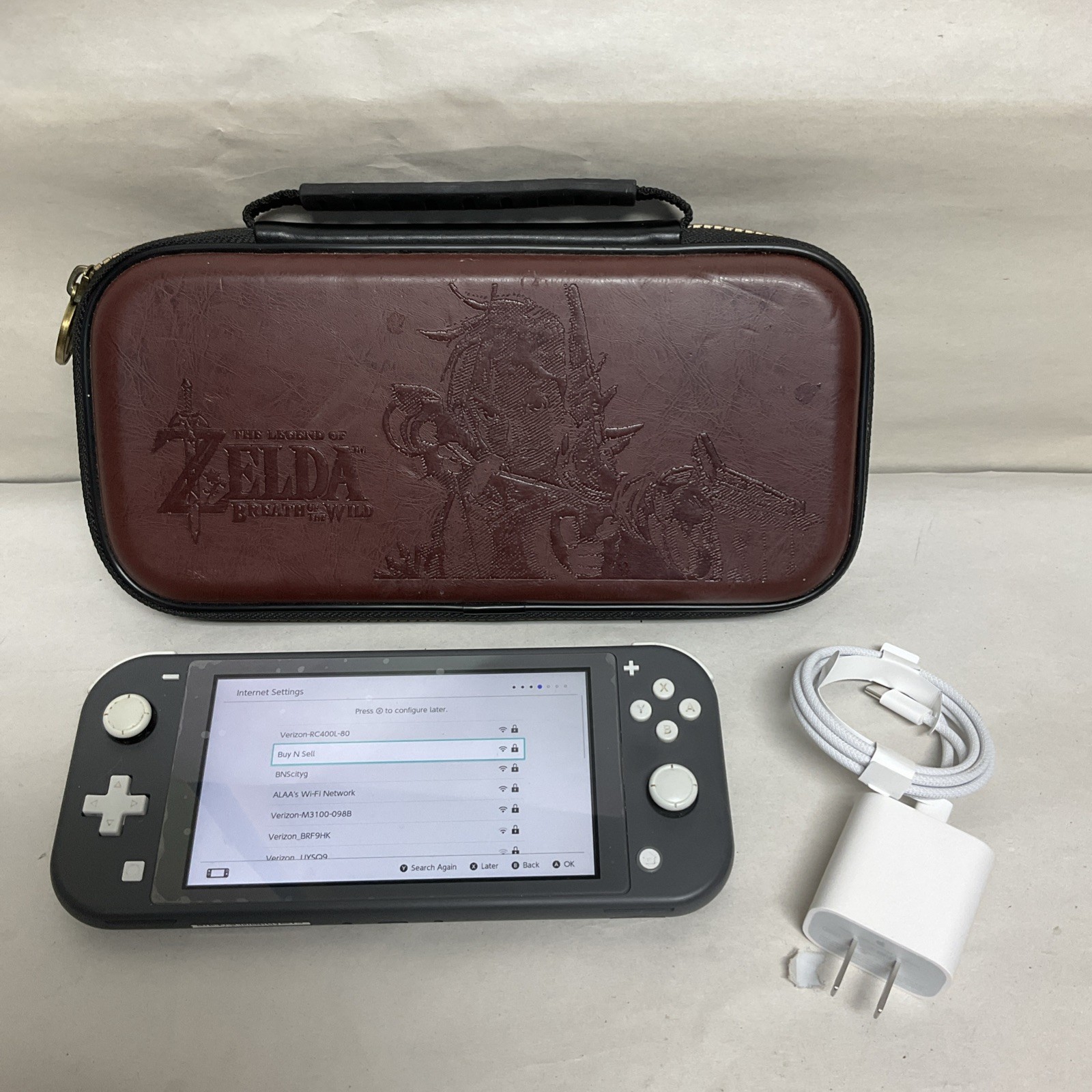 Nintendo Switch Lite Gray Nintendo Switch Lite Console W/Case &Charger