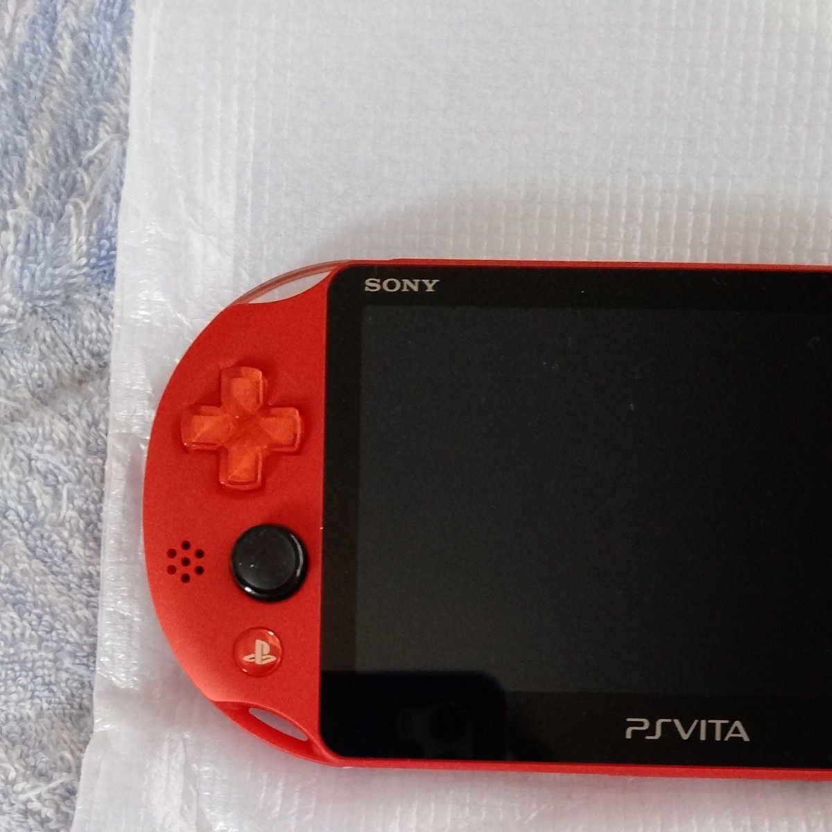 Mint PS Vita Slim PCH-2000 Metallic Red (ZA26) – Complete – Tested