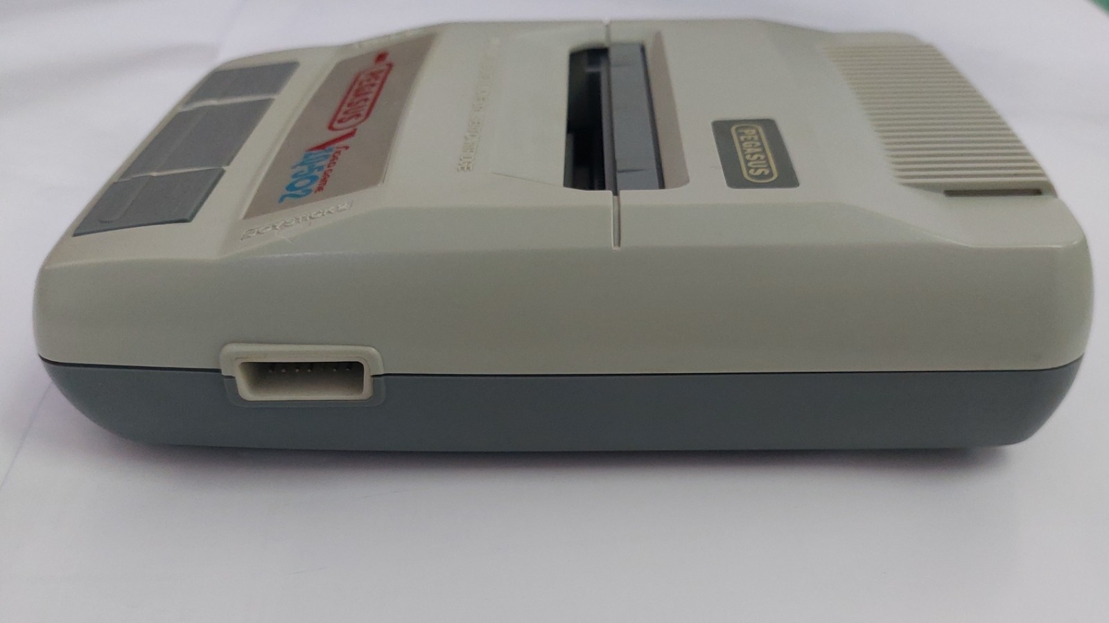 Pegadus iq-502 good condition made in Taiwan full kit box manual games dendy