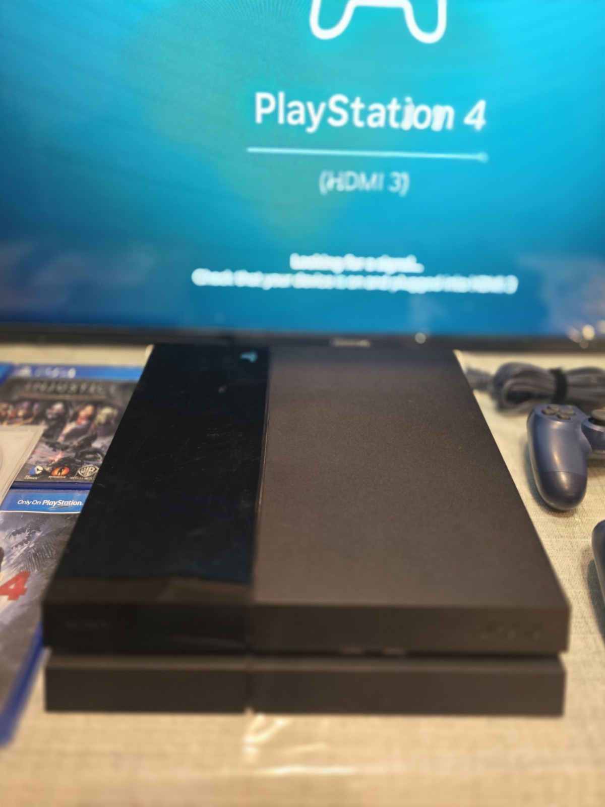 PS4 Console Bundle with 2 Blue DualShock 4 Controllers + 5 Game – Tested Working
