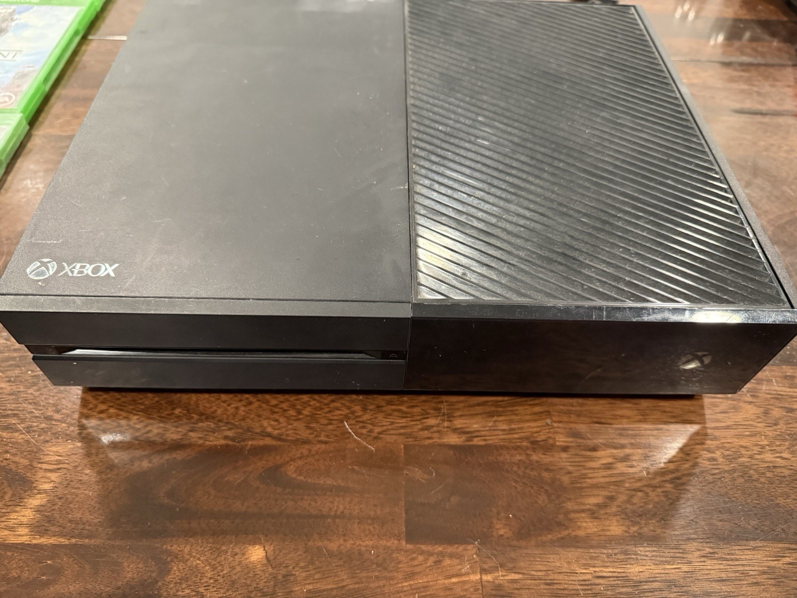 Microsoft Xbox One Bundle 1540 500GB Console with 16 Games, 1 Controller | 4148