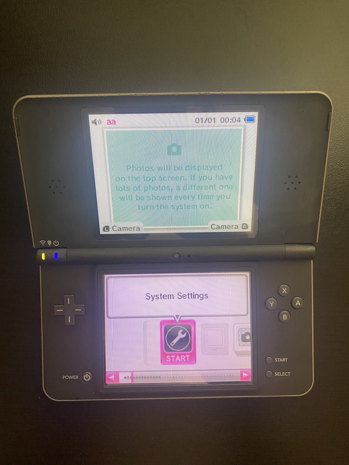 Nintendo DSi XL Gray Handheld System UTL-001 NTSC-U/C (US/Canada)
