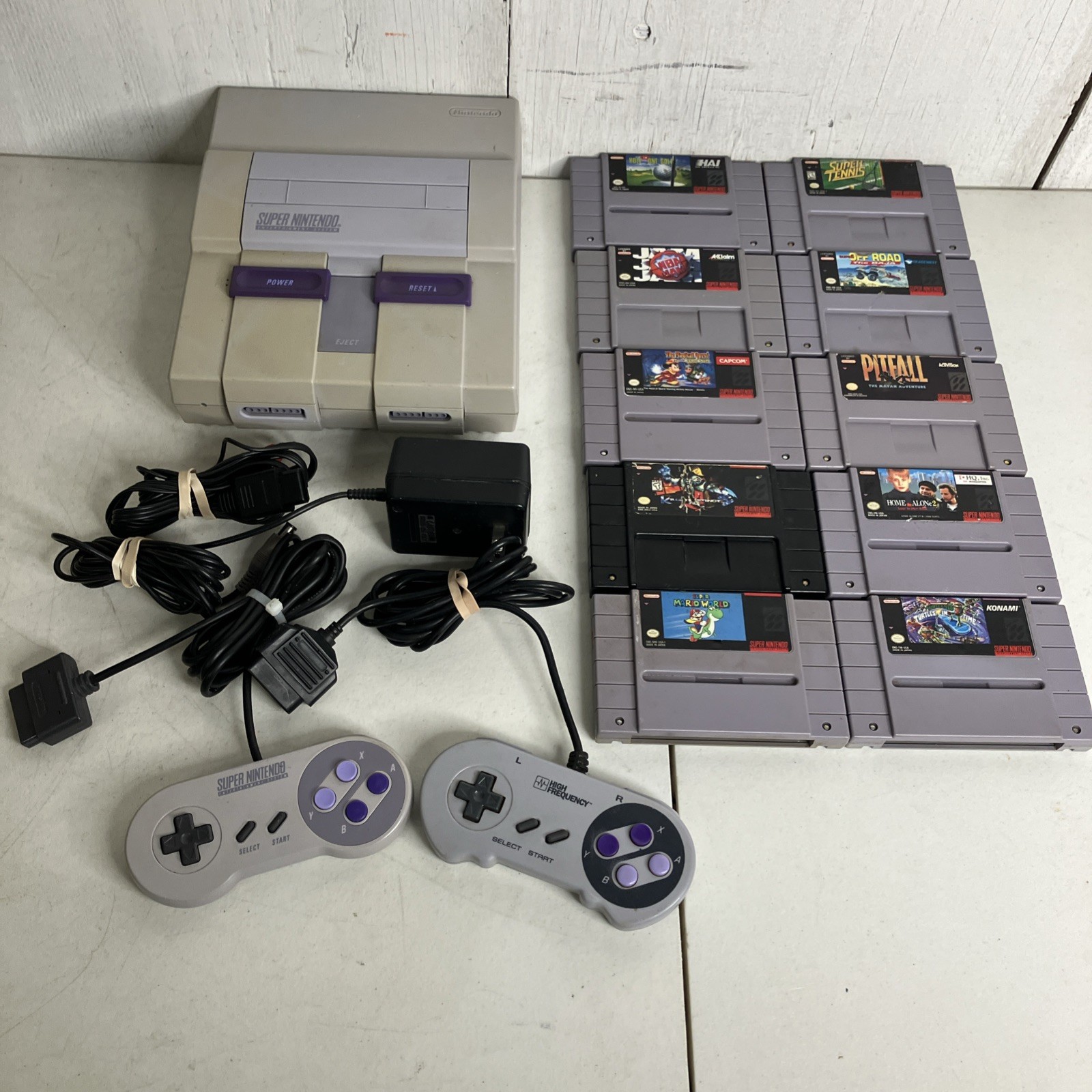 Super Nintendo SNES System Console Bundle 10 Games Super Mario World TMNT IV