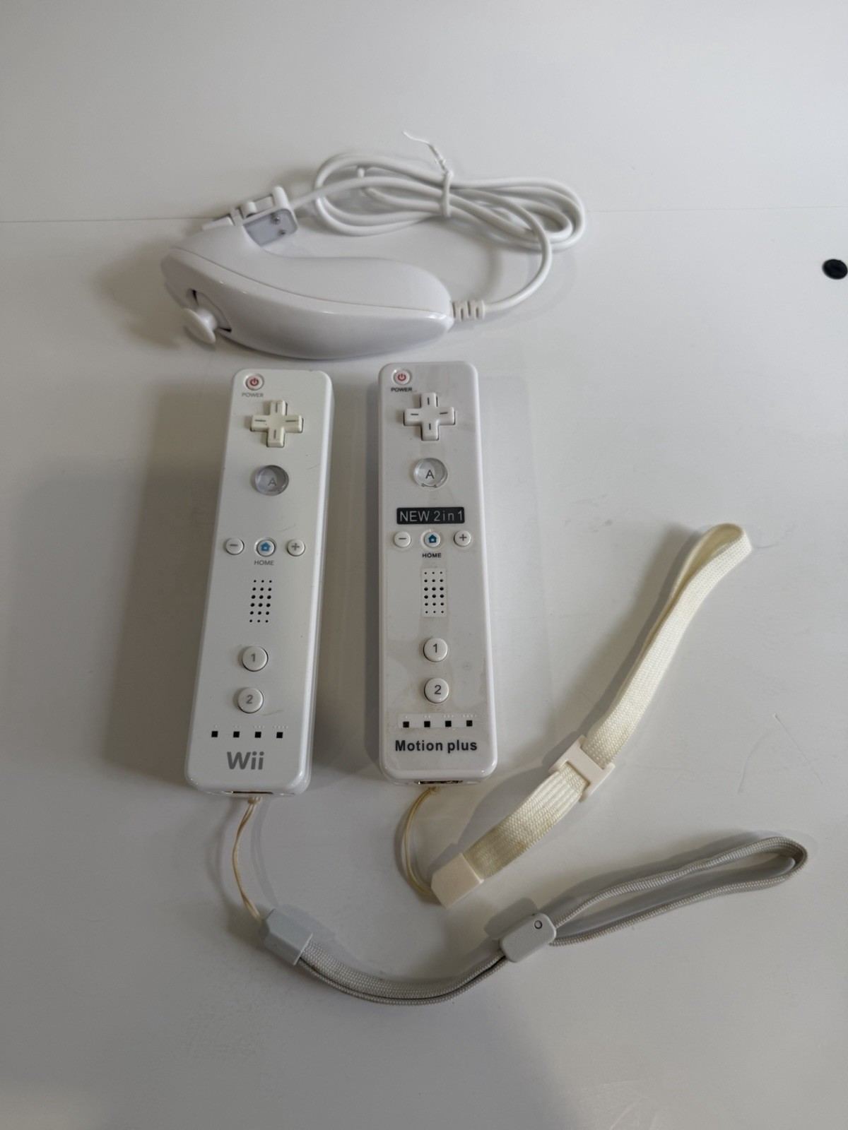 Nintendo Wii Original Box Bundle Tested Working Wii Sports MotionPlus 2 Remotes