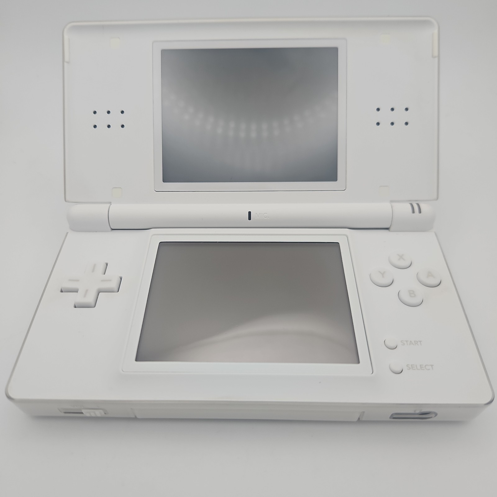 Nintendo DS Lite – White – JPN Region Free – Tested & Working (CLEAN)