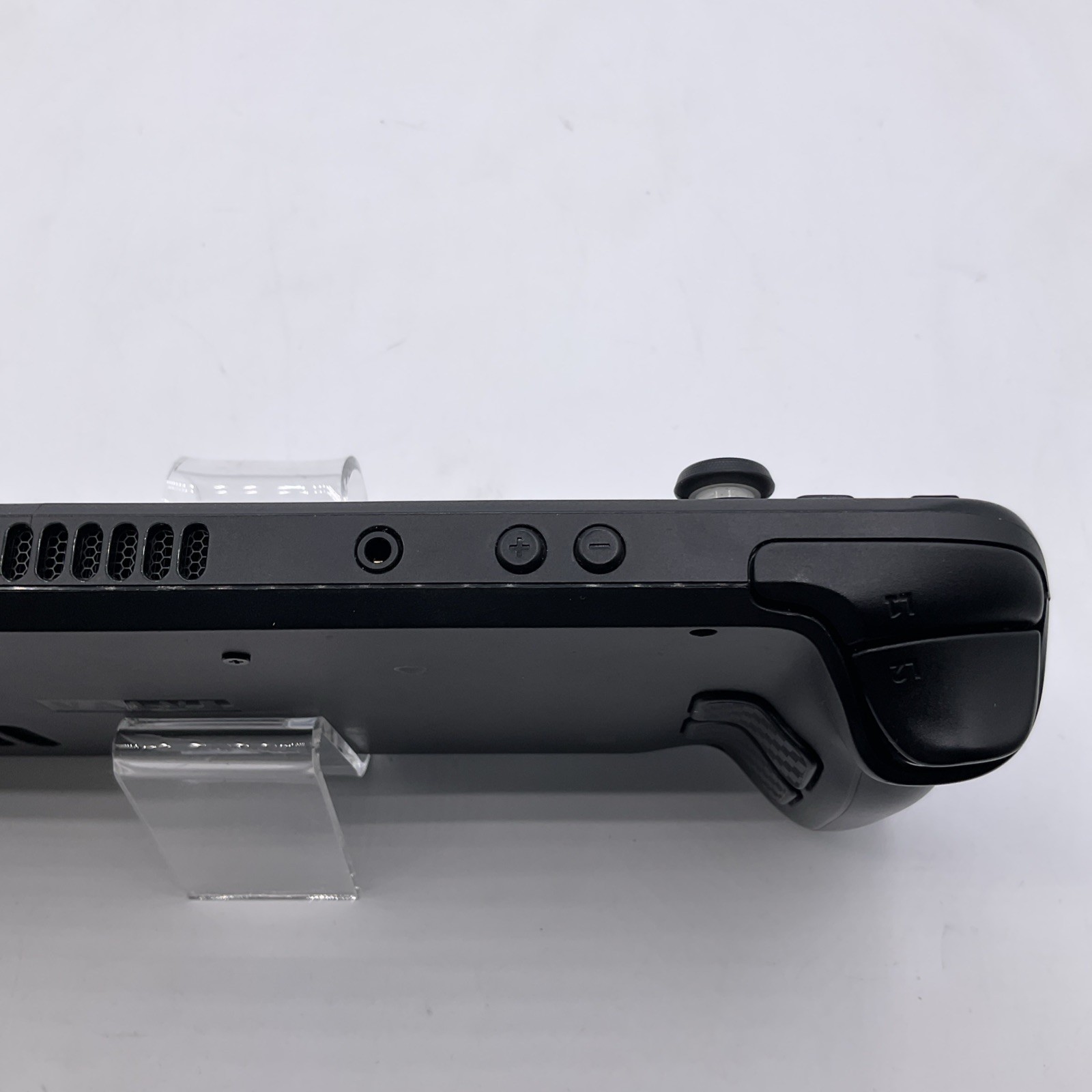 Valve Steam Deck 512GB LCD – Black – With Soft Cover and Hard Case – No Charger