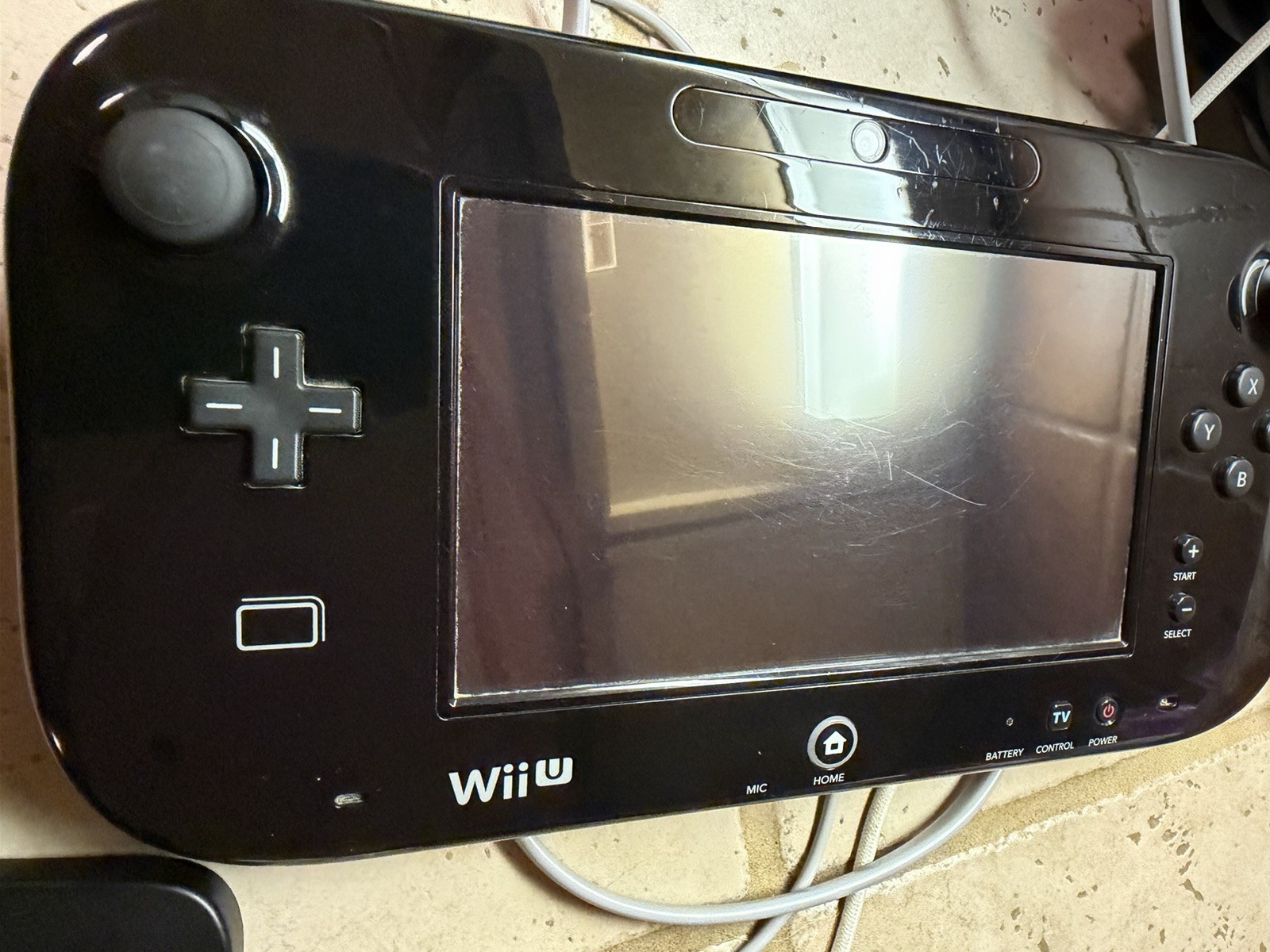 Nintendo Wii U Deluxe Set 32GB Black Console w/ GamePad, Cables & Box