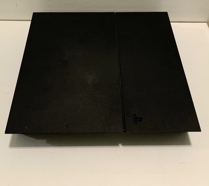 Sony PlayStation 4 Console & Remote Black CUH-1215A HDMI USB Wi-Fi Capability