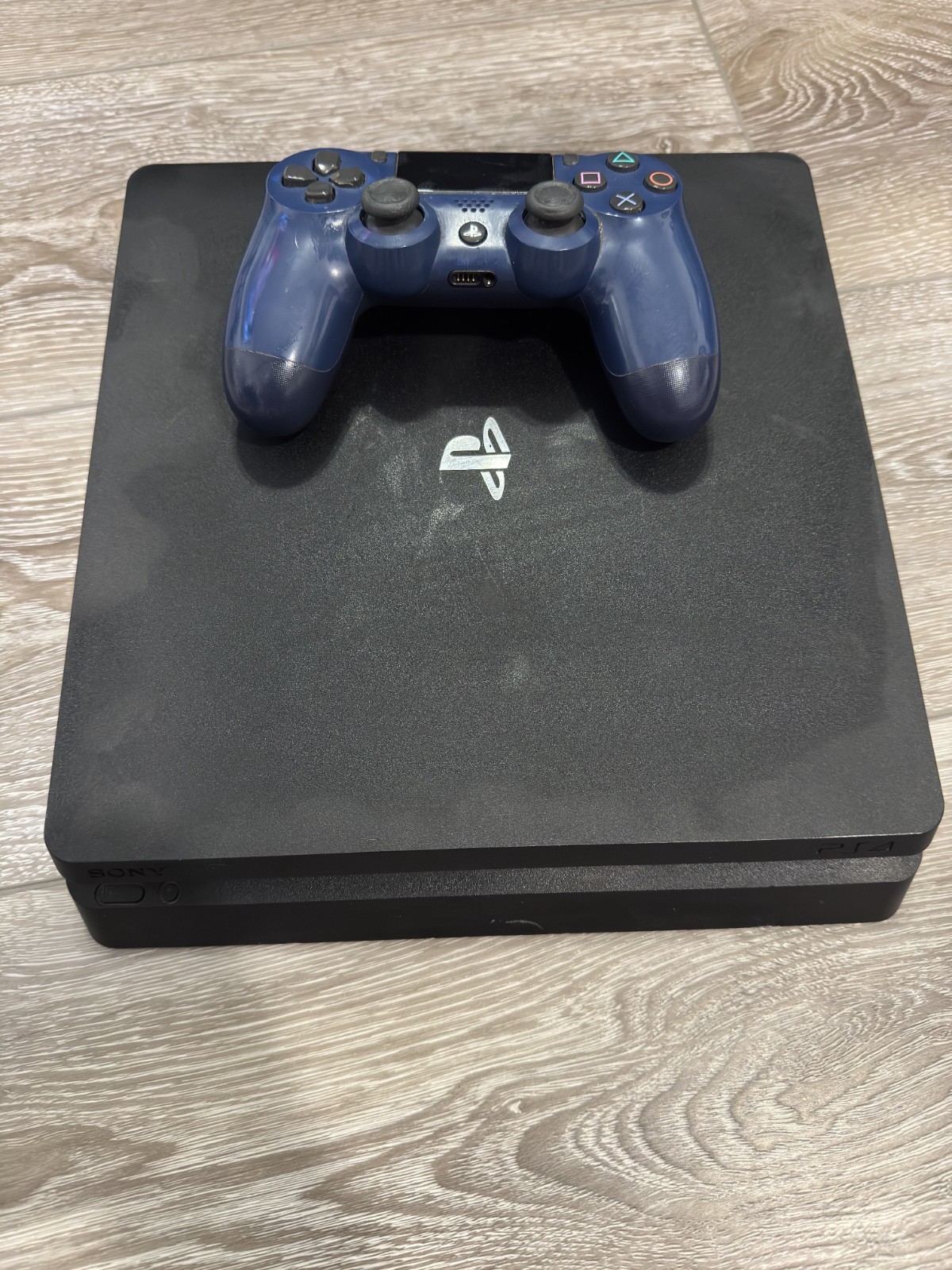 Pre Owned PlayStation 4 Slim PS4 With Wireless Controller And Power Cord