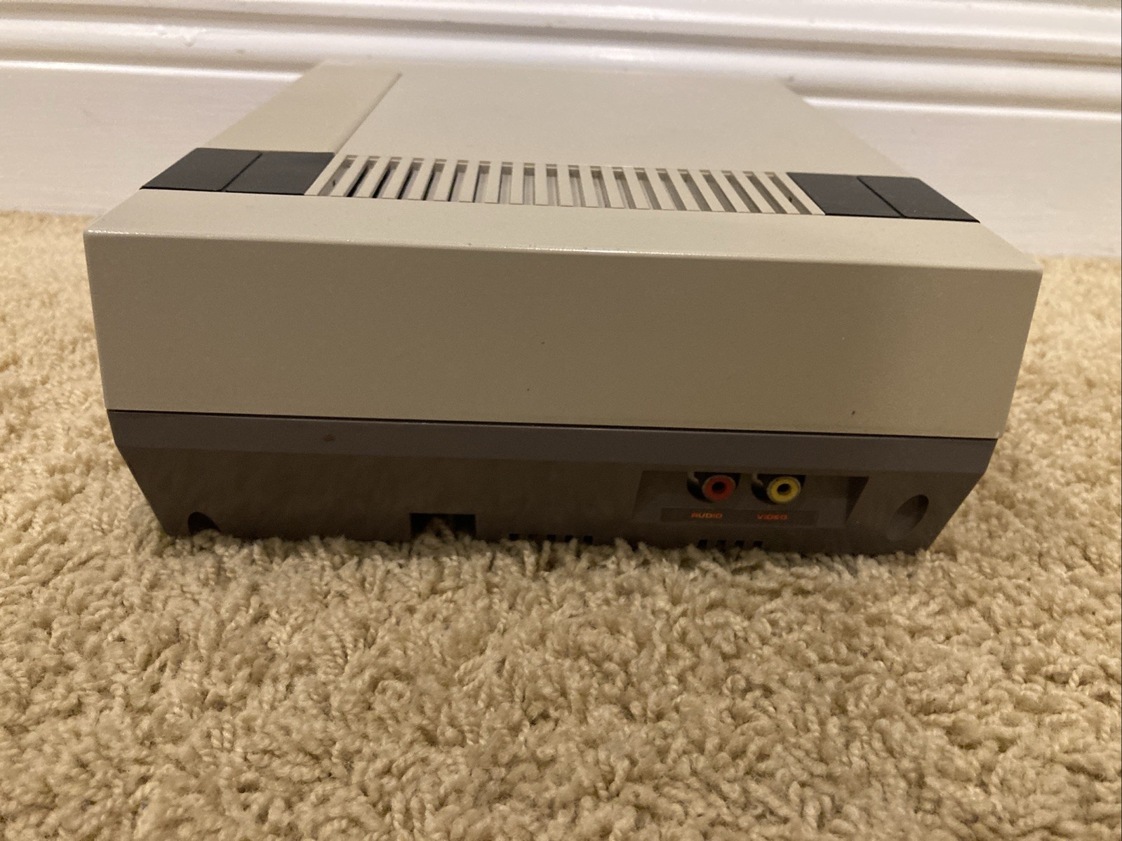 Nintendo Bundle NES System + Cords + Controller + Zelda Game Lot -Tested!