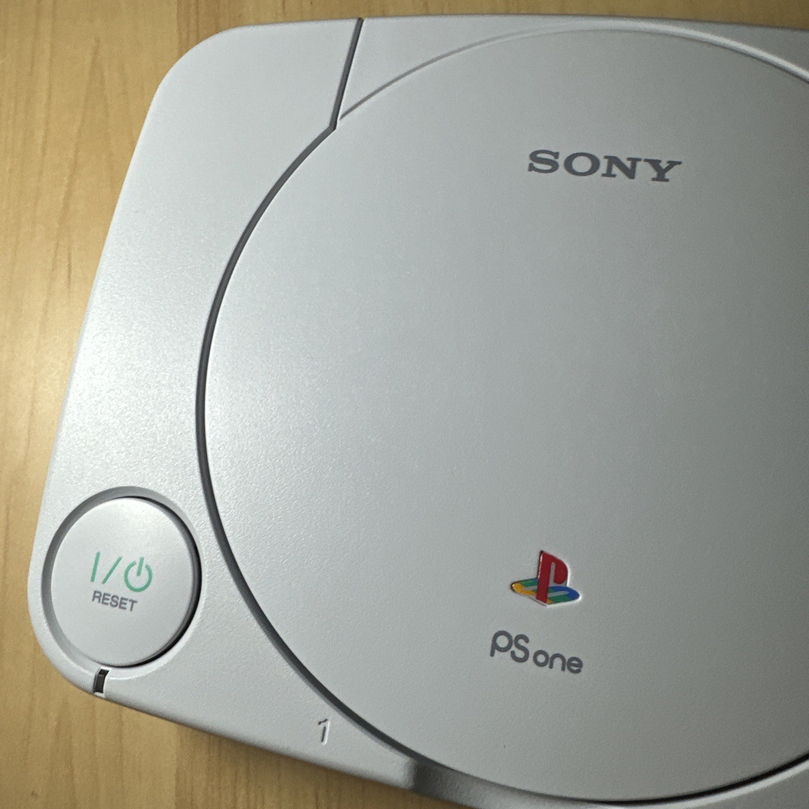 BUNDLE Sony Playstation 1 PSOne Console 2 Controllers + Memory SCPH-101 8 GAMES