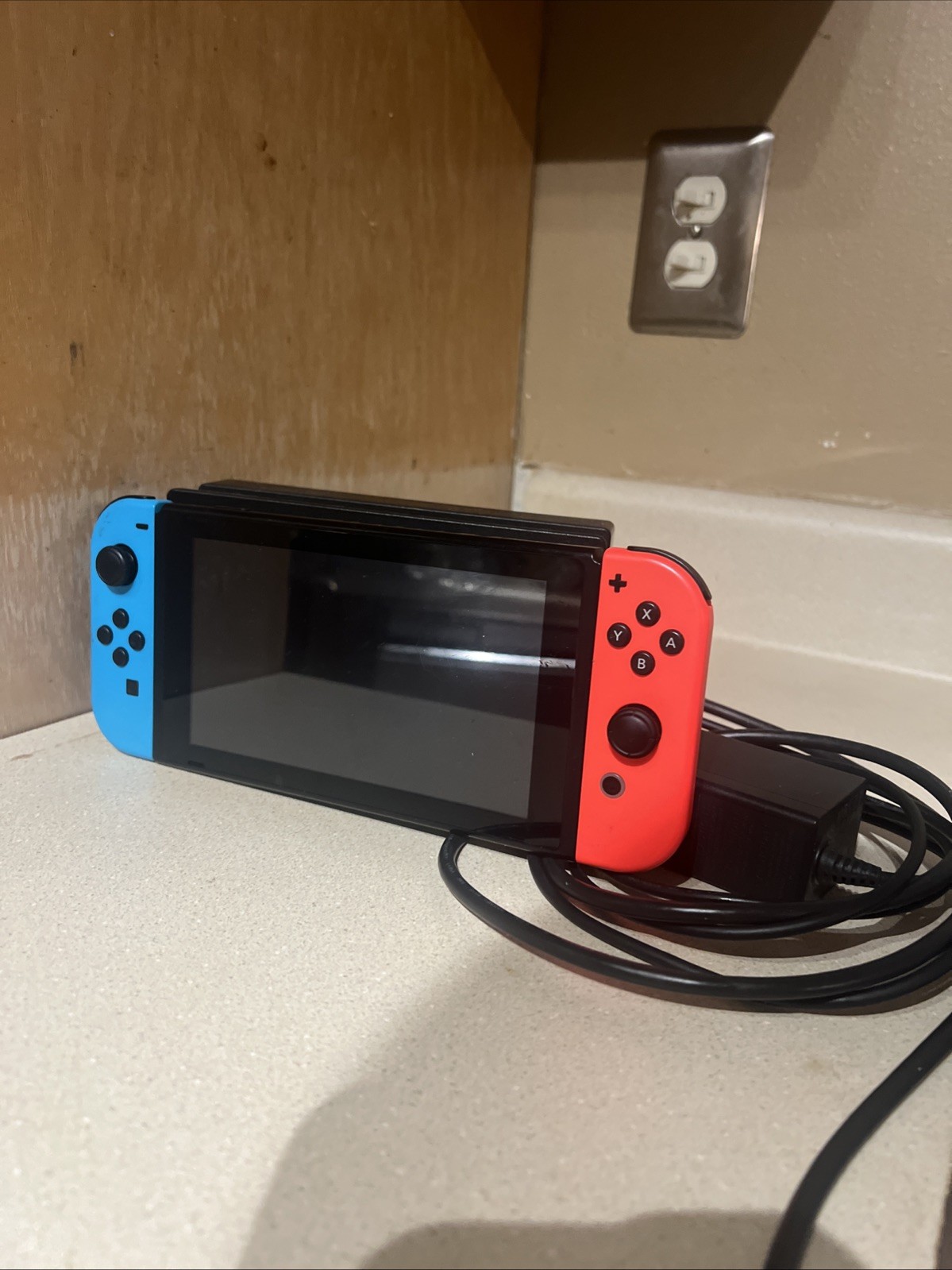 Nintendo Switch 32GB Gray Console with Neon Red and Neon Blue Joy-Con