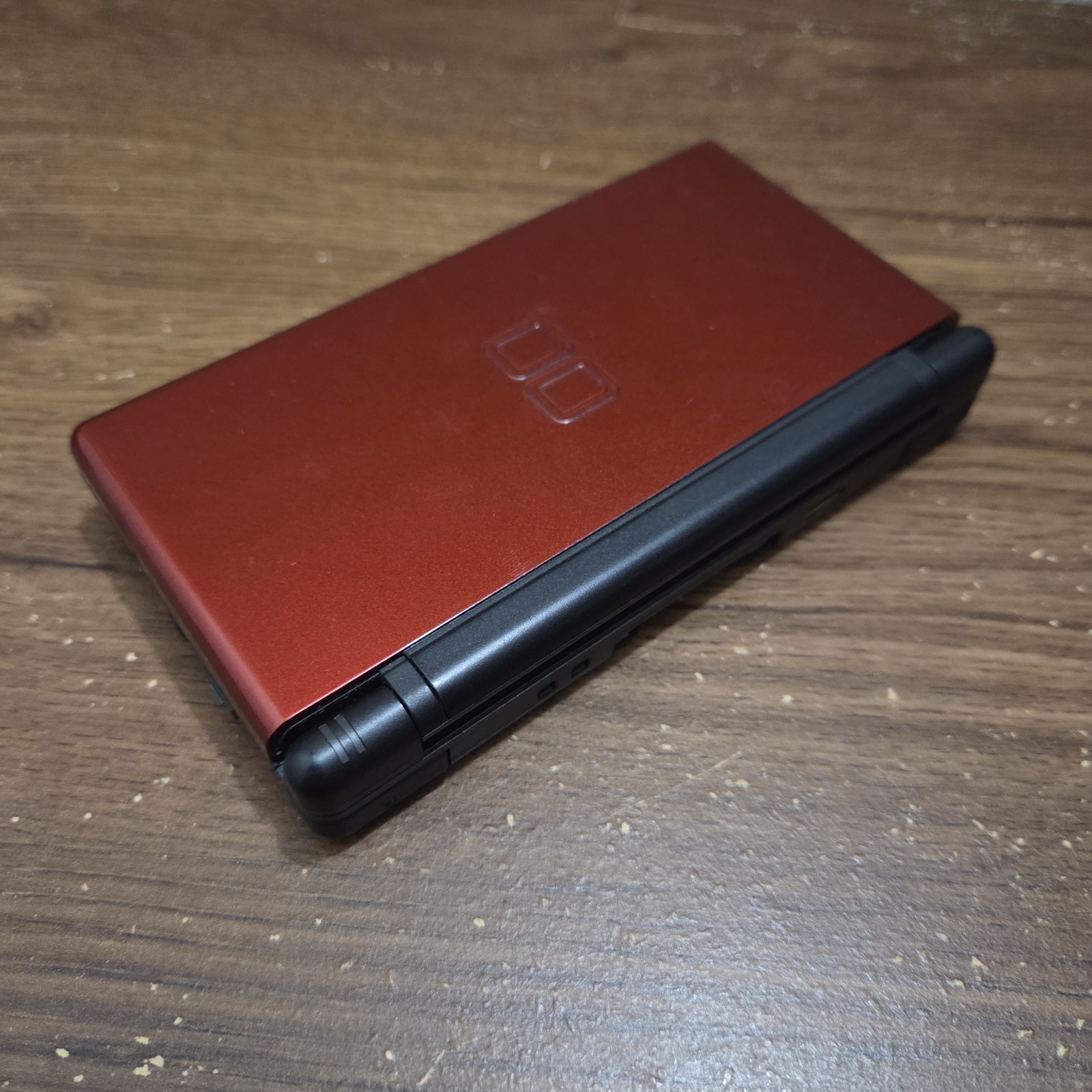 Nintendo DS Lite (Crimson Red) with Case & Charger (USED, STILL WORKS)