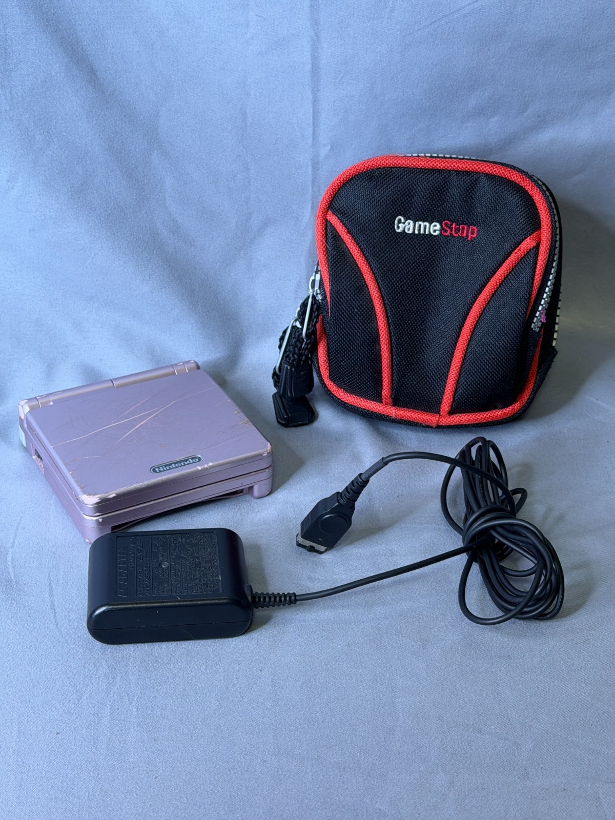Nintendo Game Boy Advance SP AGS-101 Pearl Pink + Case + Nintendo Charger