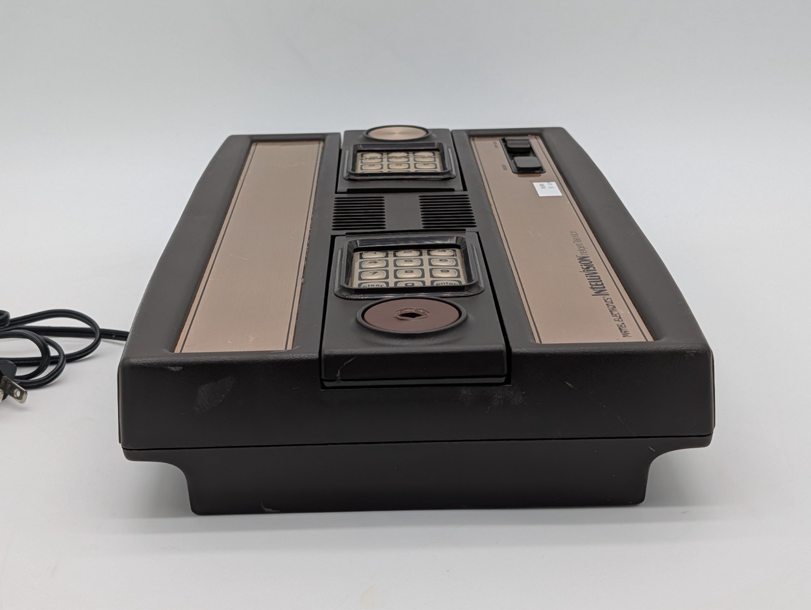Mattel Intellivision Console Model 2609 – Tested & Works – Controller 1 INOP