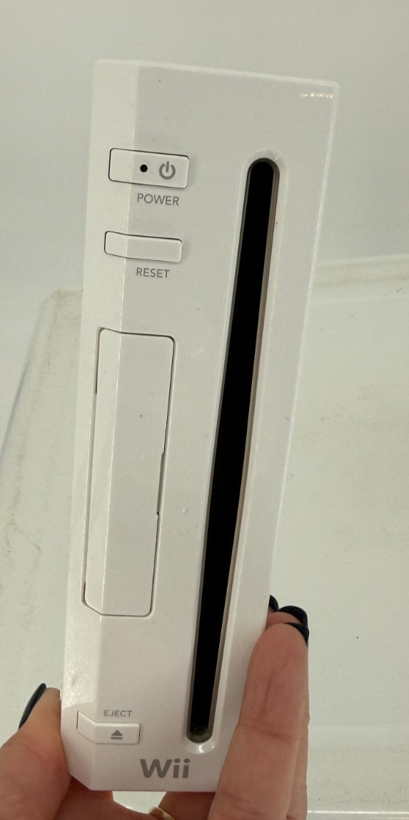 Nintendo Wii RVL-001 Console Bundle 2 Controllers Wii Sports Wii Play Tested