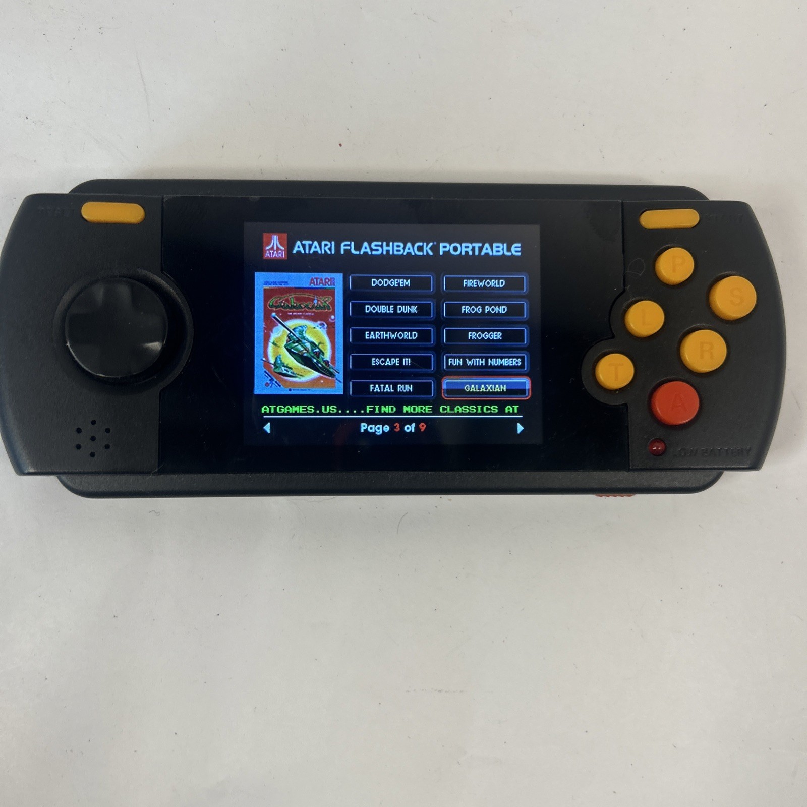 Atari Flashback Portable Handheld Game AP3280 Pac-Man Frogger Pitfall More Read