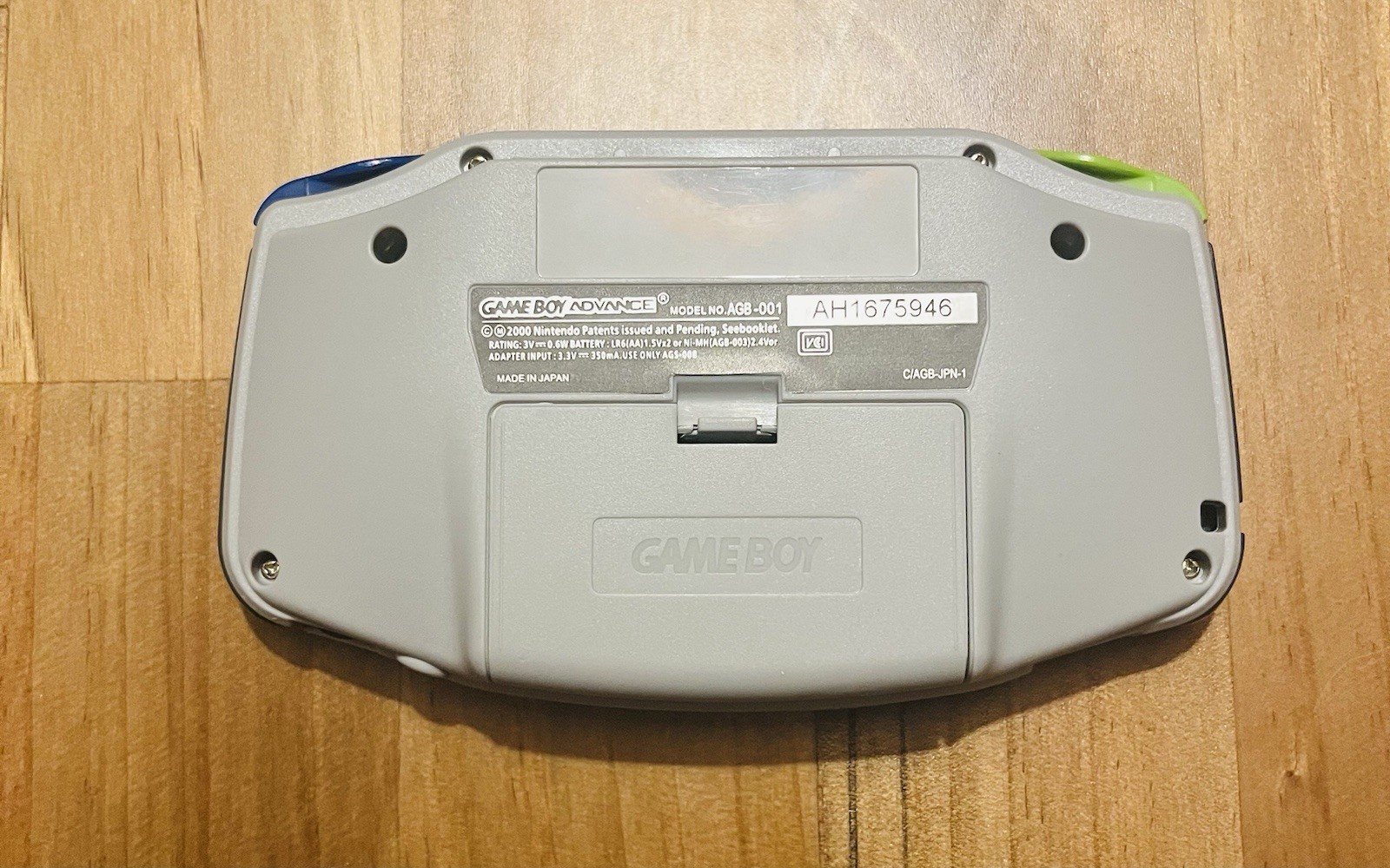 Gameboy Advance System- Nintendo- Handheld Console. Grey Multicolor Famicom
