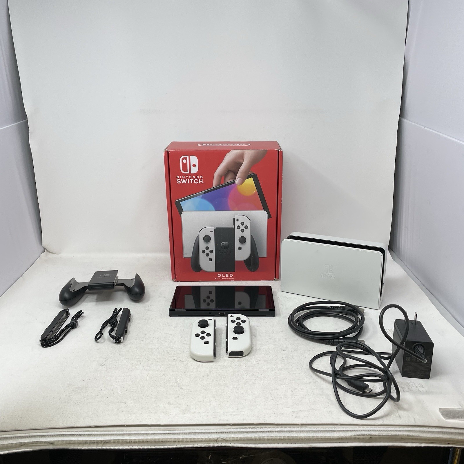 Nintendo Switch OLED Model HEG-001 Handheld Console – 64GB – White