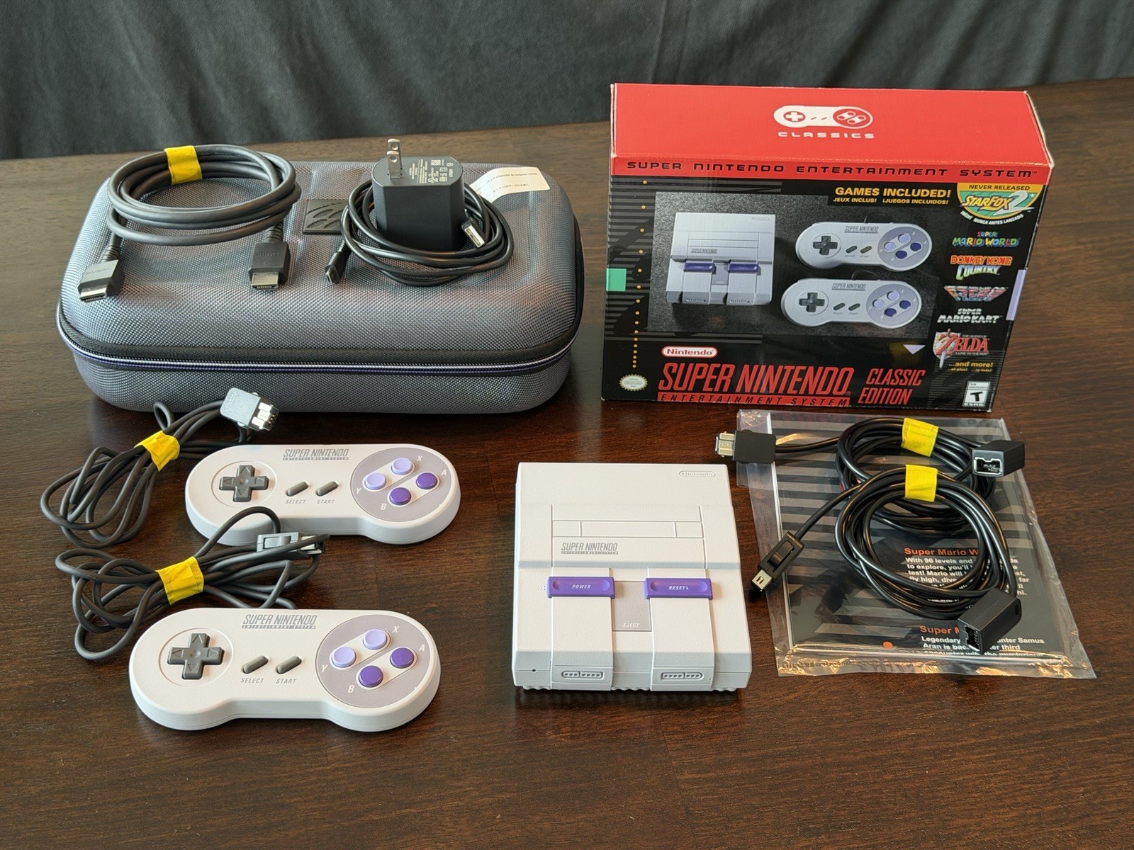 Nintendo Super NES Classic Edition Console w/ 2 Controllers, case & original box