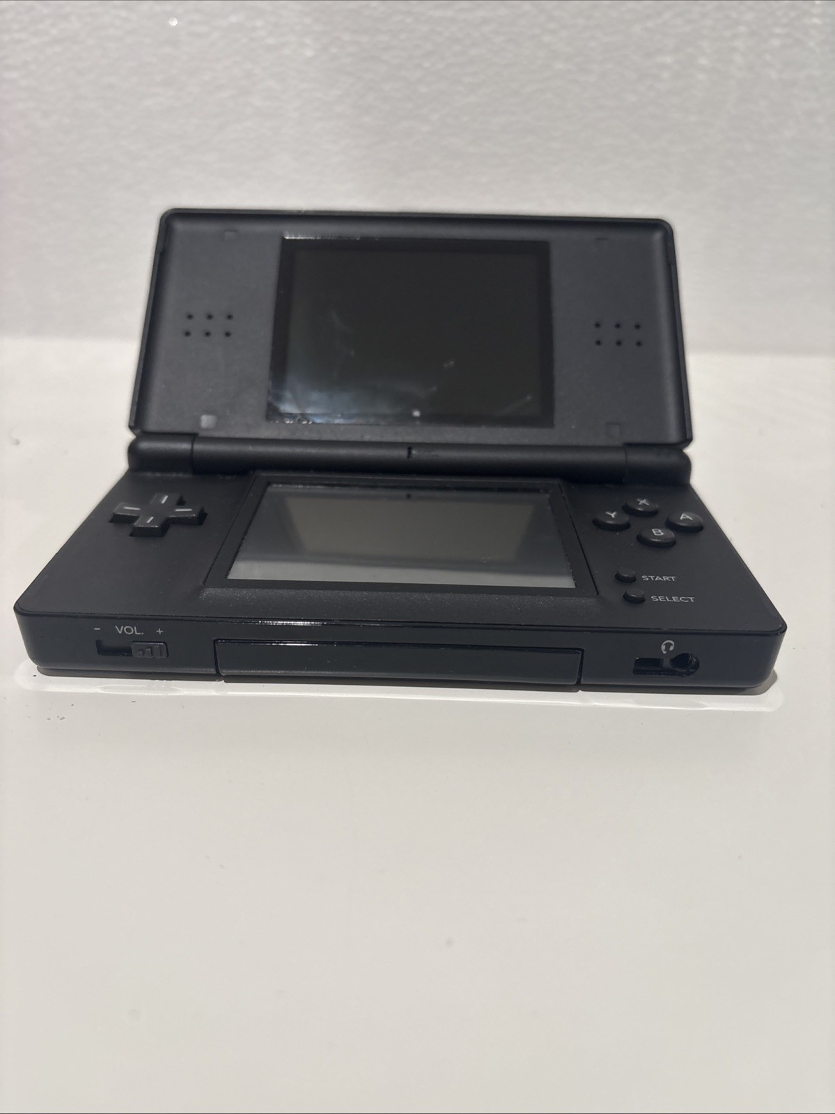 Nintendo DS Handheld System In Box Black/Onyx Complete Near Mint Pre-Owned