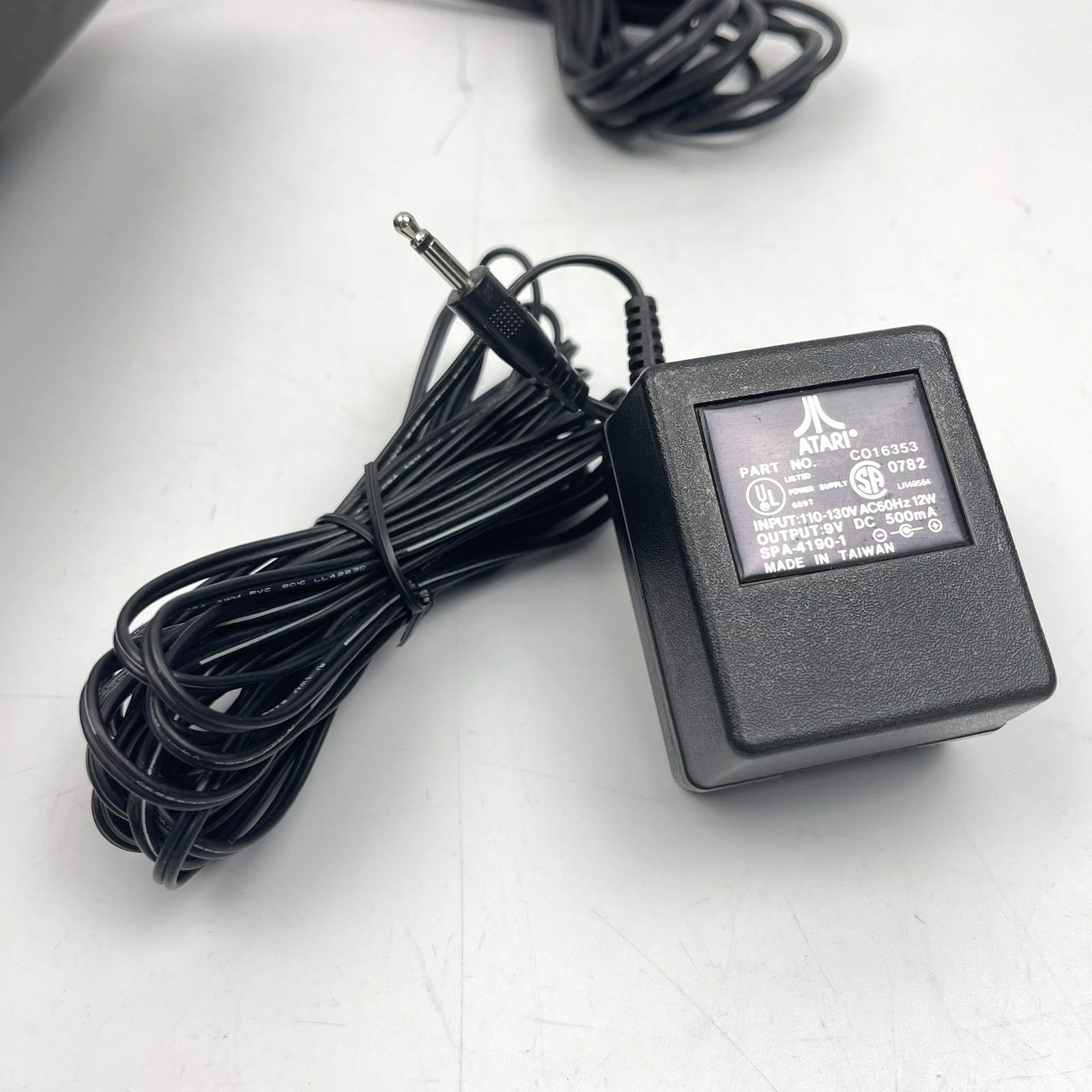 Atari CX-2600A Video Computer System Console Bundle with Controllers – Untested