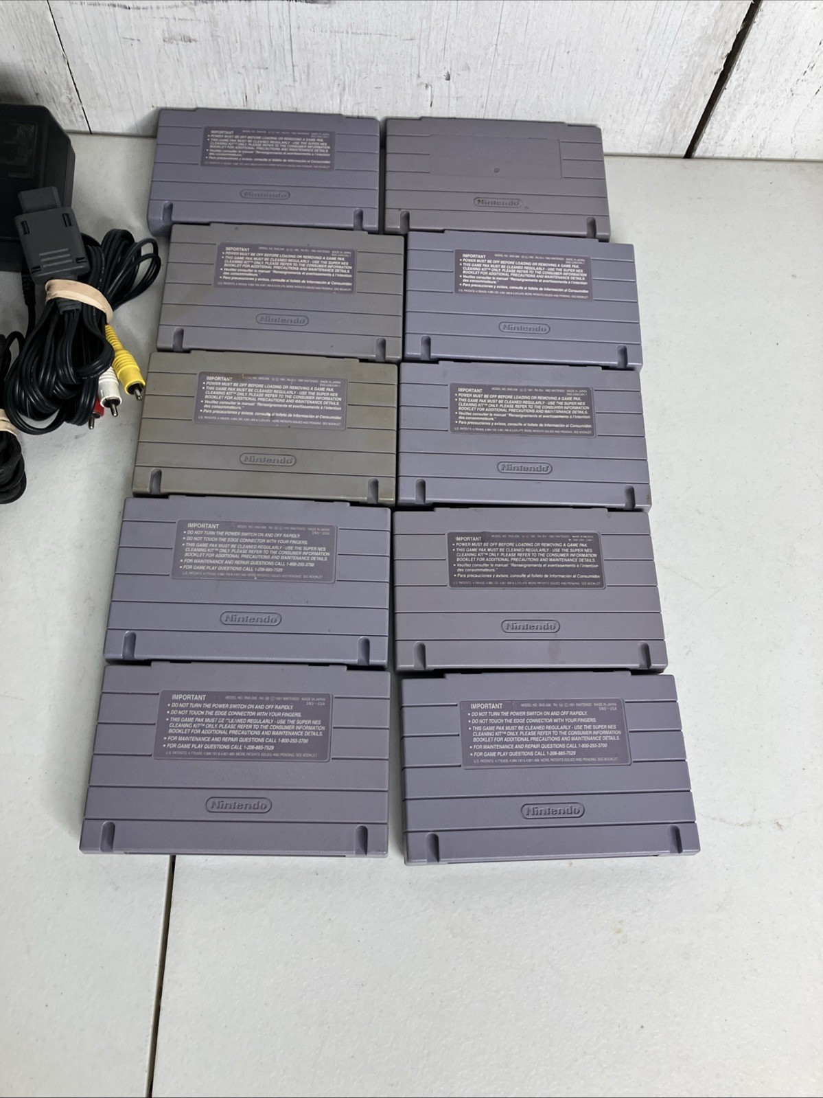 Super Nintendo SNES System Console Bundle 10 Games Super Mario World F-Zero Sim