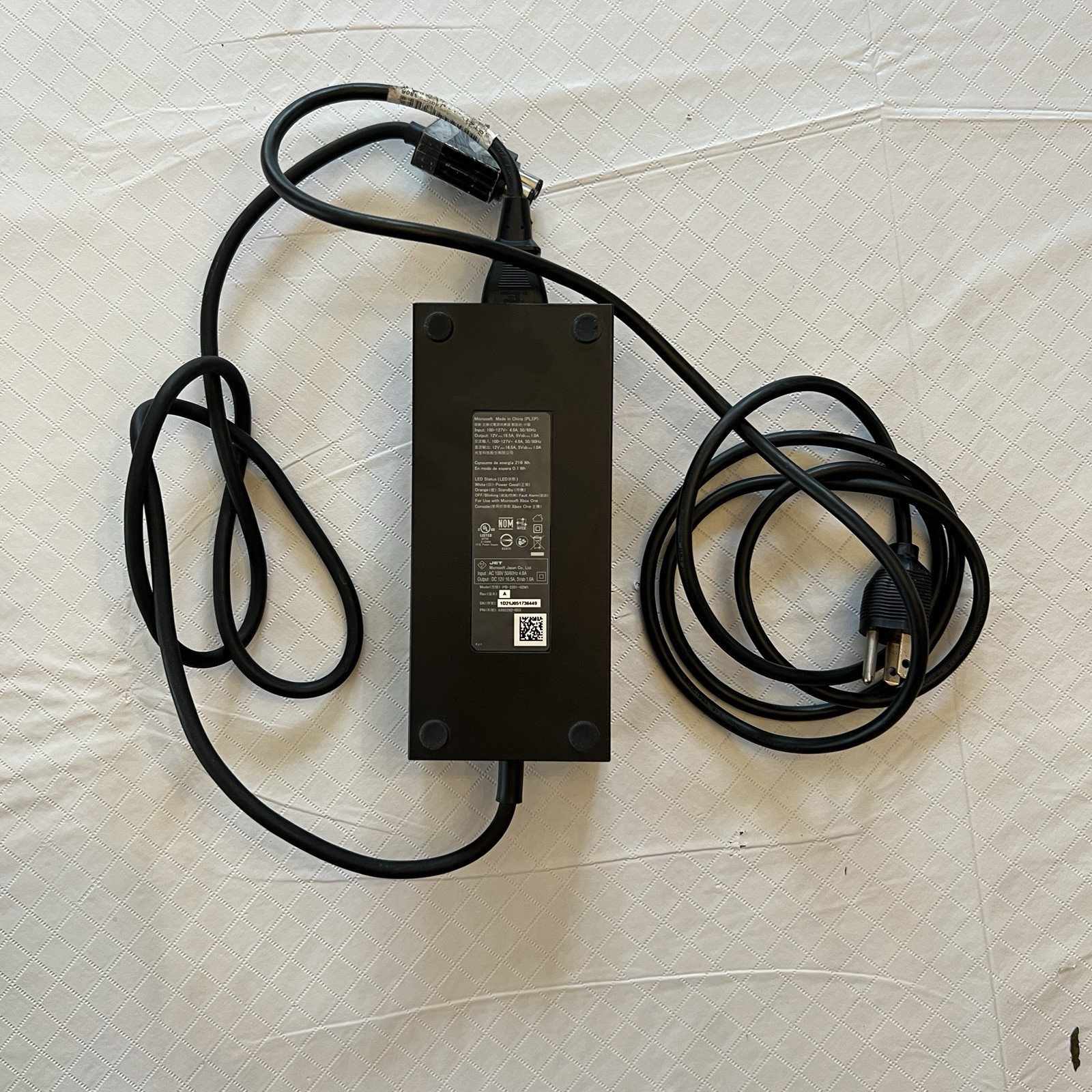 Microsoft Xbox One Black 500GB 1540 Bundle Power Cord + Controller 1537 Tested