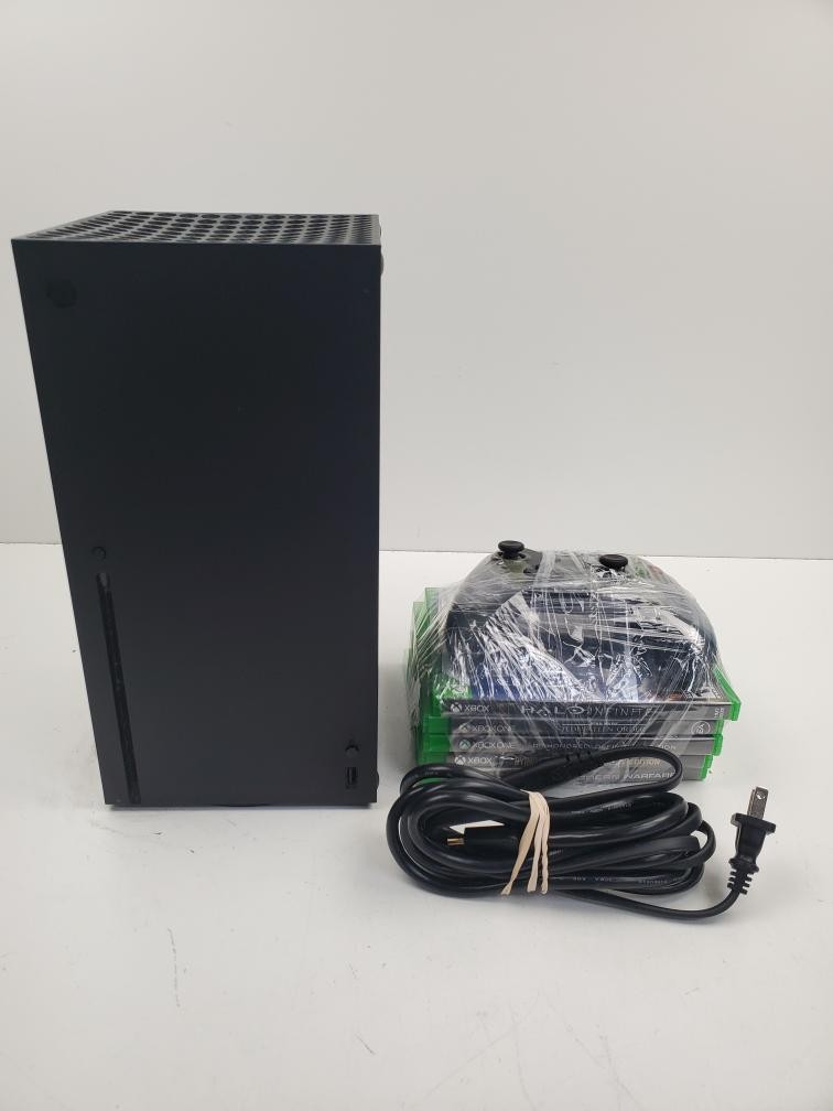 MICROSOFT XBOX SERIES X – CONSOLE – 1TB – 1882 (P25021497)