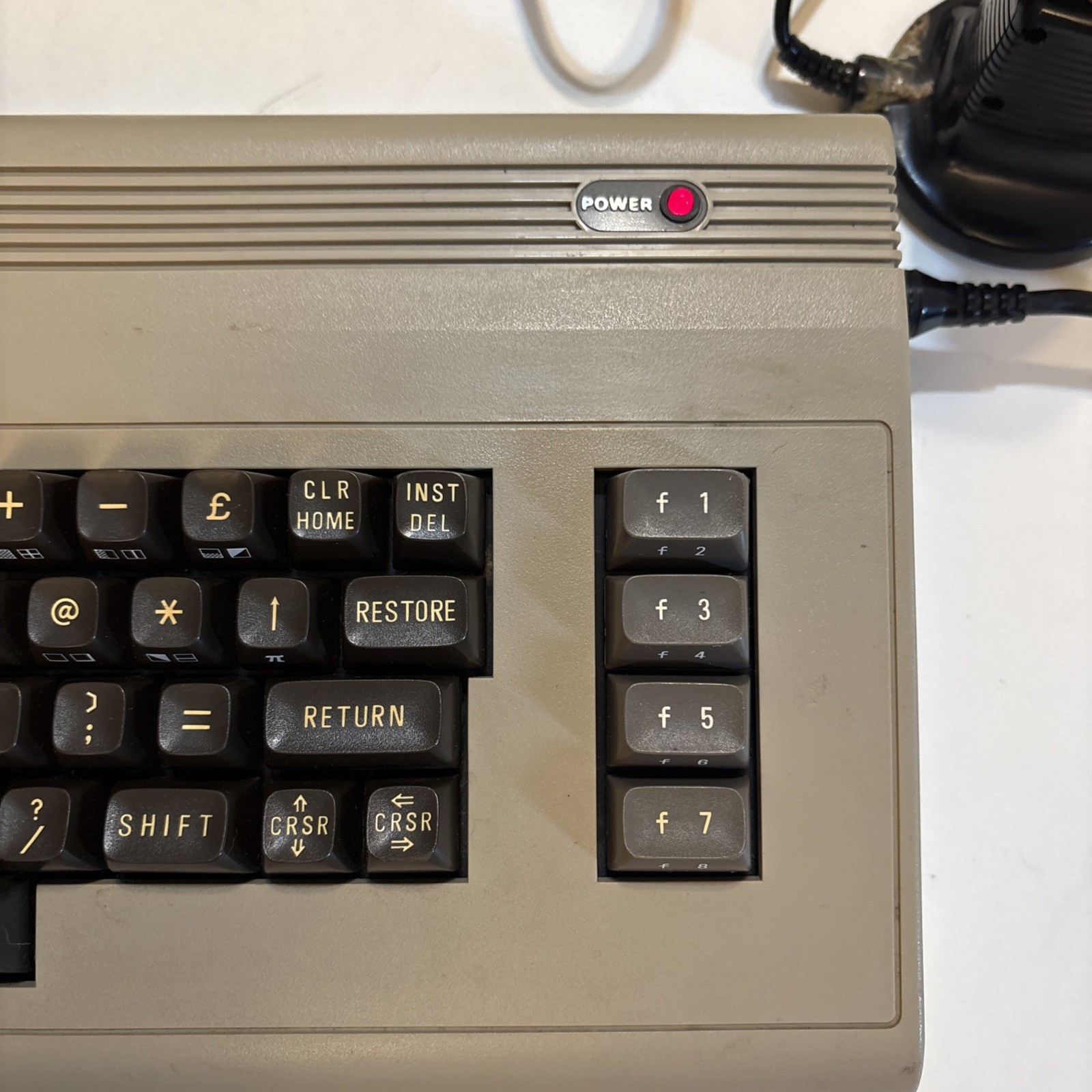 VTG Commodore 64 System W/Original Box POWERS ON PREOWNED W/Joystick