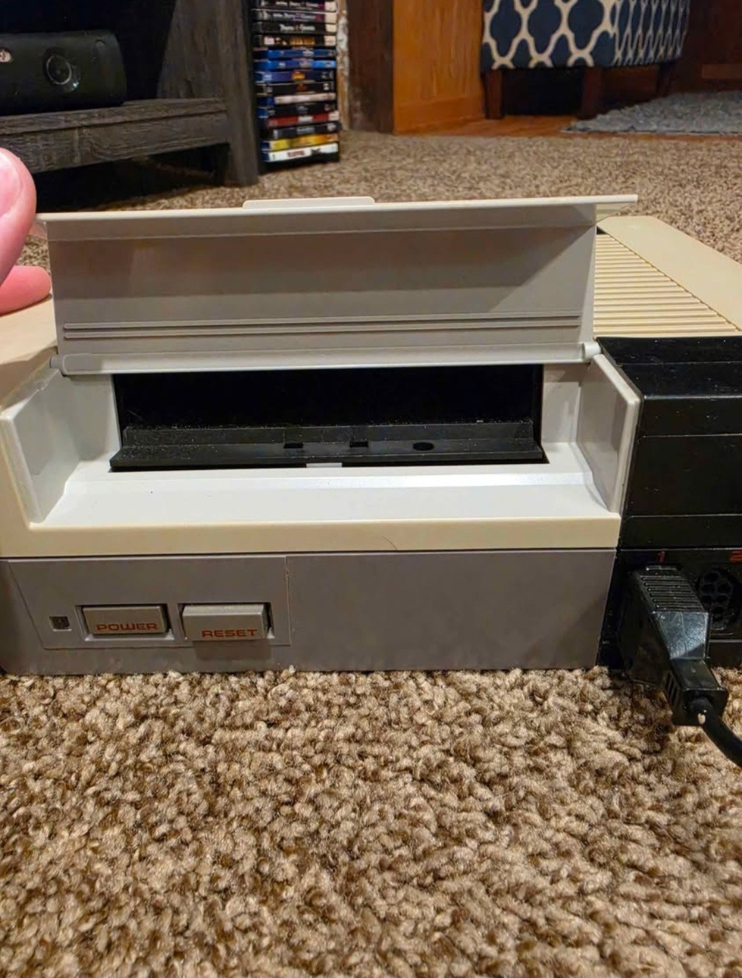 Nintendo NES Console Gray w/ Controller, Power, & AV Cables
