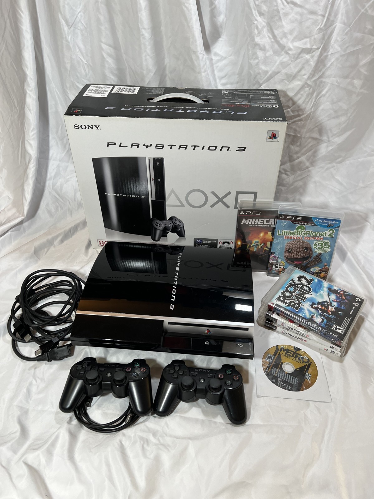 PlayStation 3 80GB Console – Model CECHK01 – With Box – 2 Controllers – 6 Games