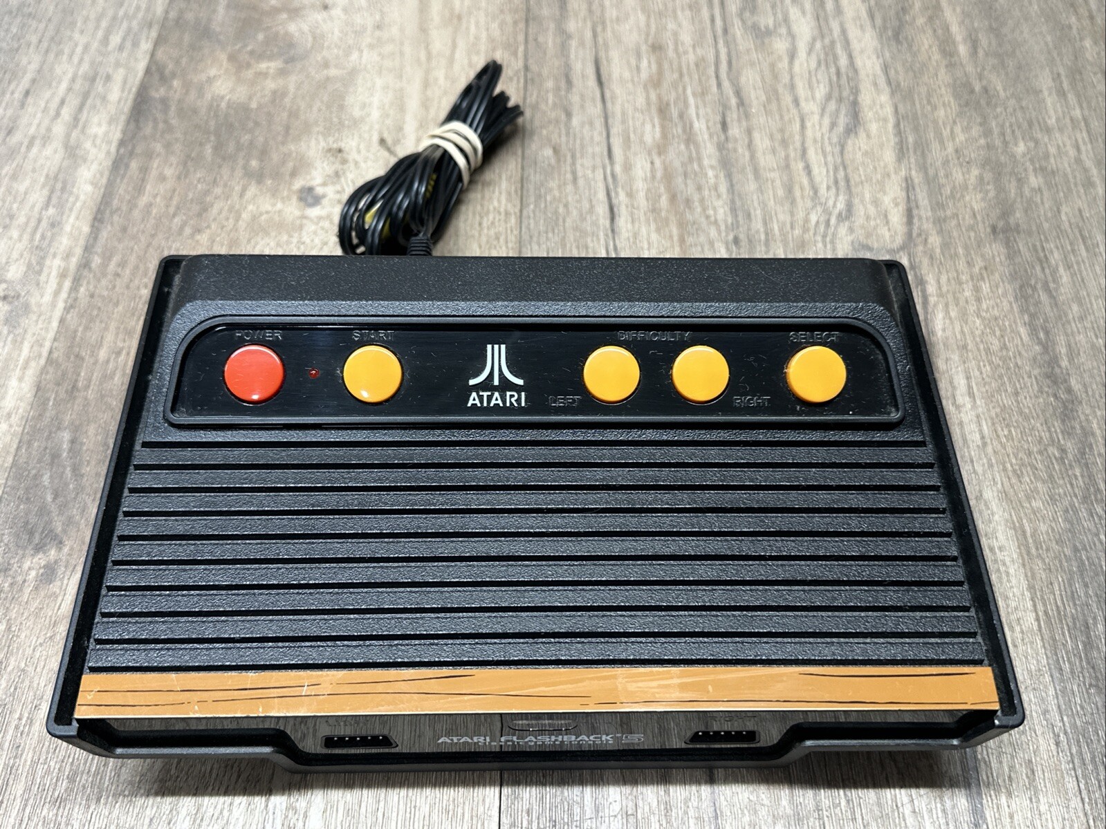 Atari Flashback 5 Classic Game Console With One Controller
