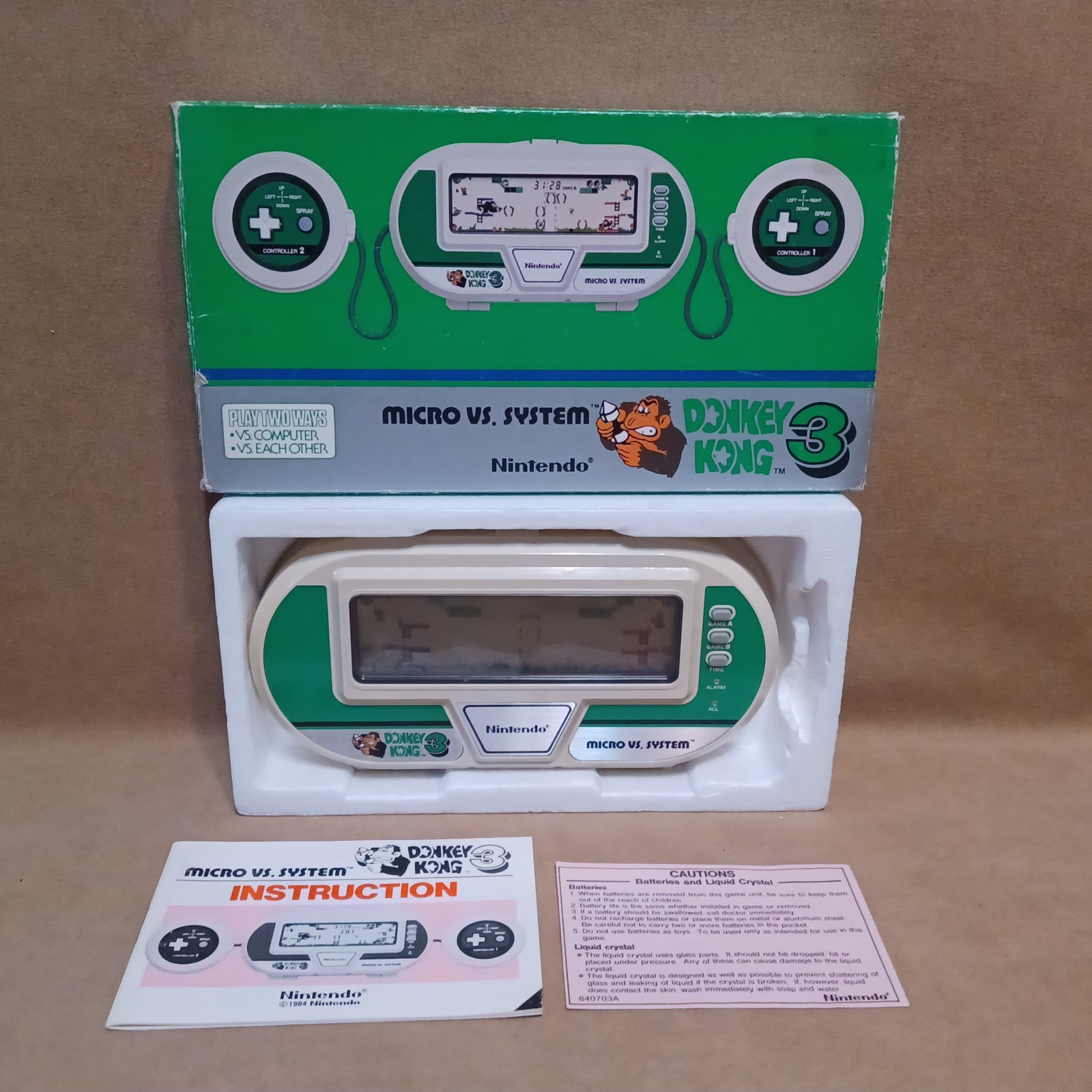 DONKEY KONG 3 Nintendo 1984 MICRO VS. SYSTEM Game & Watch Handheld Console