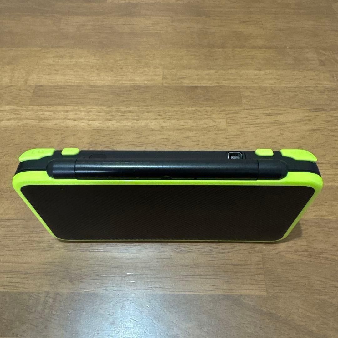 Nintendo 2DS LL – Black/Lime w/games Tested