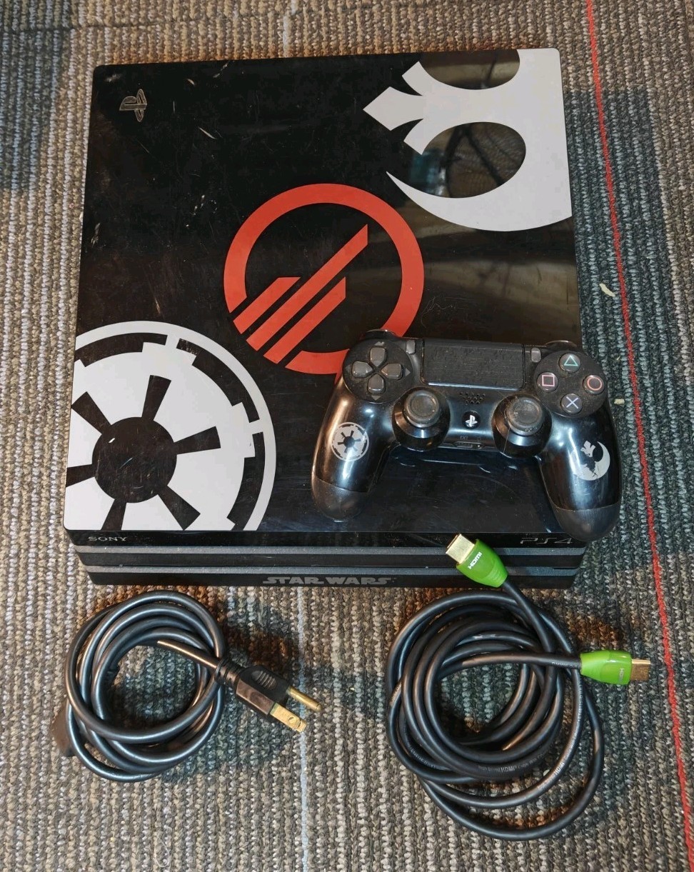 PS4 PRO No HDD Star Wars BattleFront 2 Console Tested Controller Untested