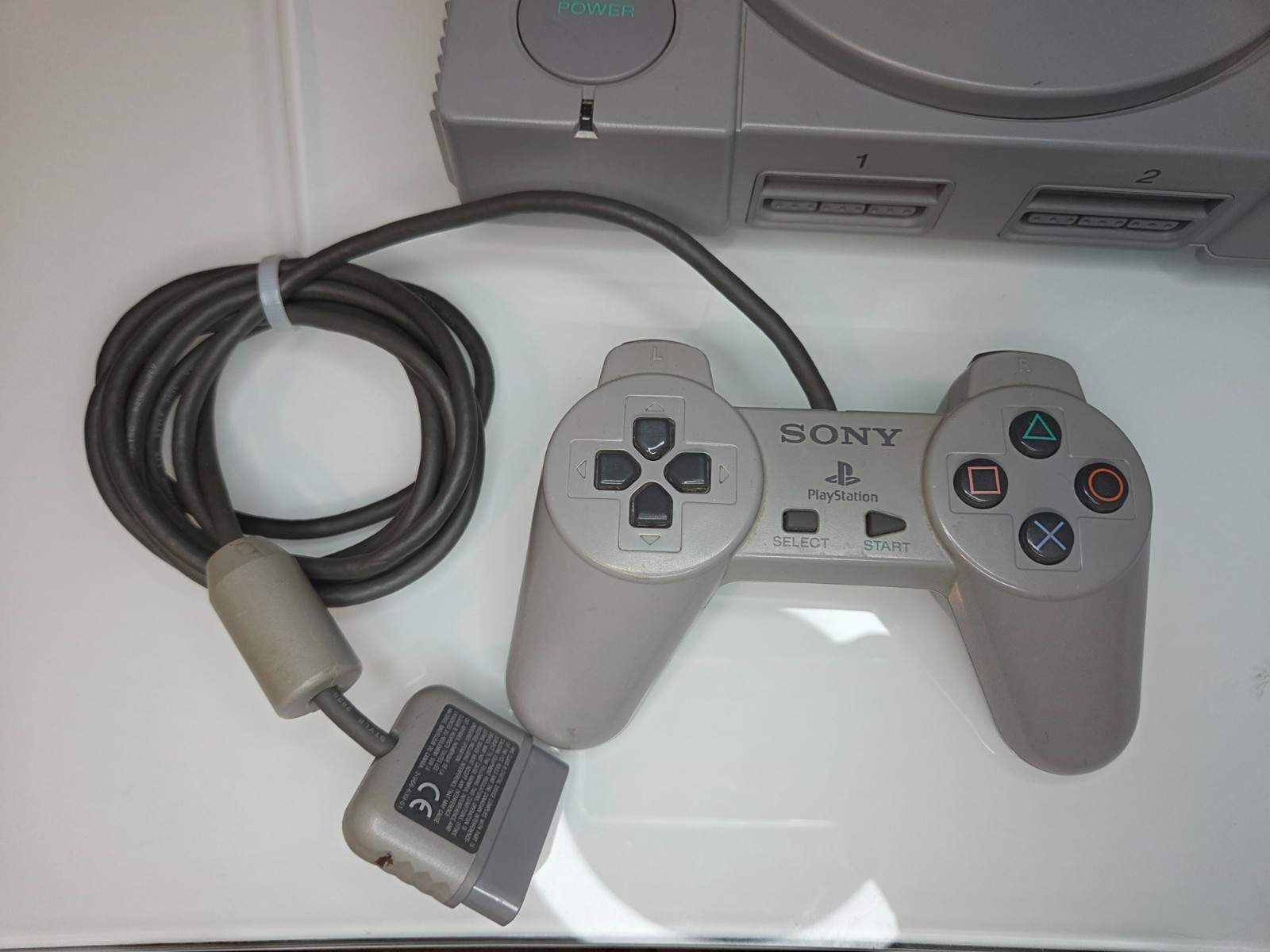 Sony PlayStation 1 System Console PS1 – tested and includes game