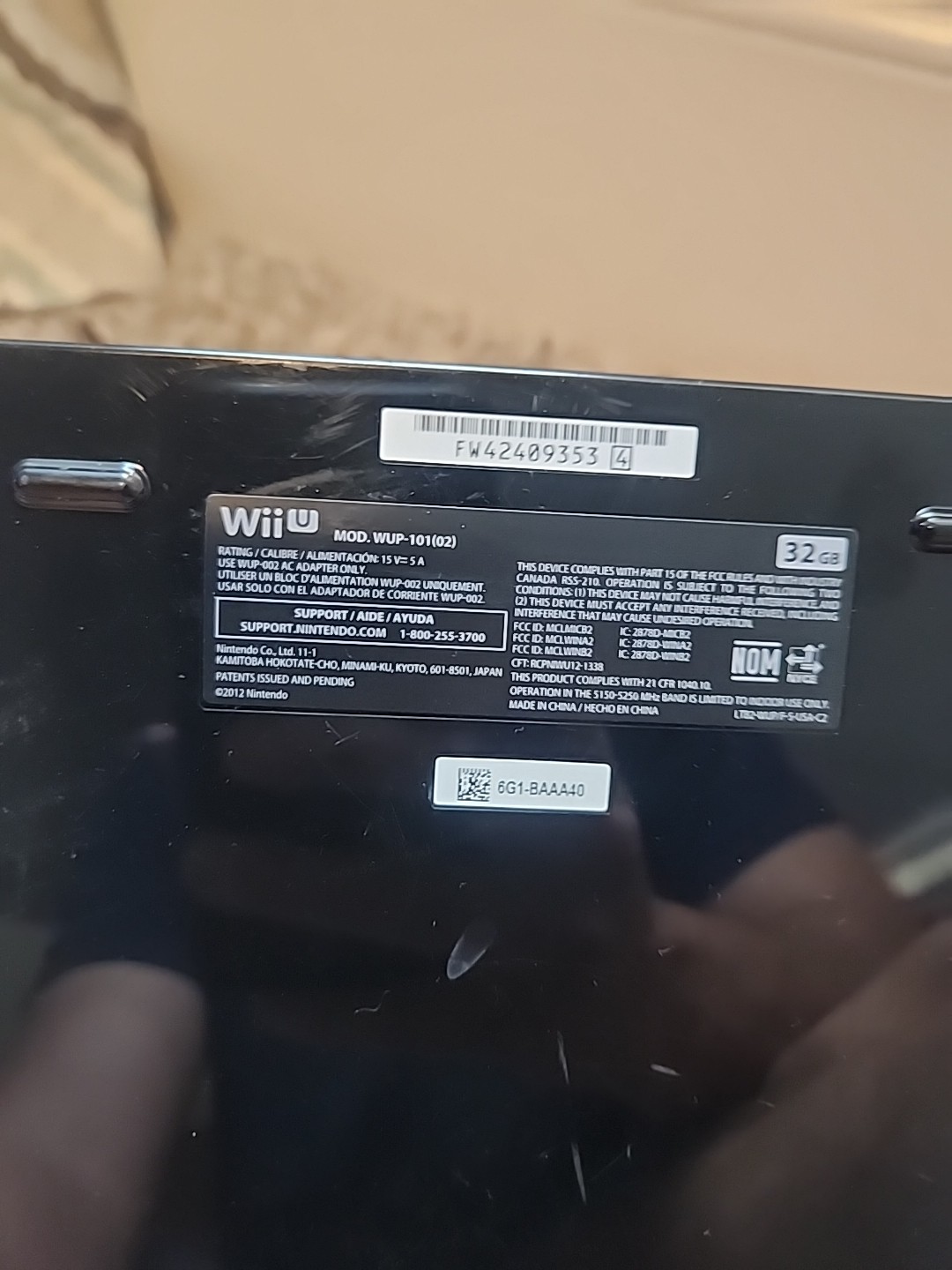 Nintendo Wii U Console OnlyBut Needs Cords 32GB WUP-101(02) 4x Games, Maro Kart