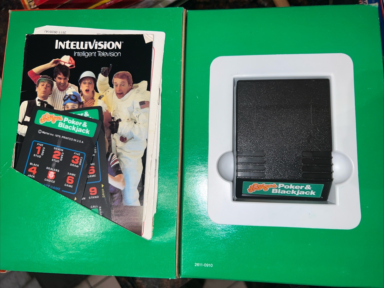 1979 INTELLEVISION CONSOLE MODEL 2609 WITH 16 GAMES See Photos NICE!!