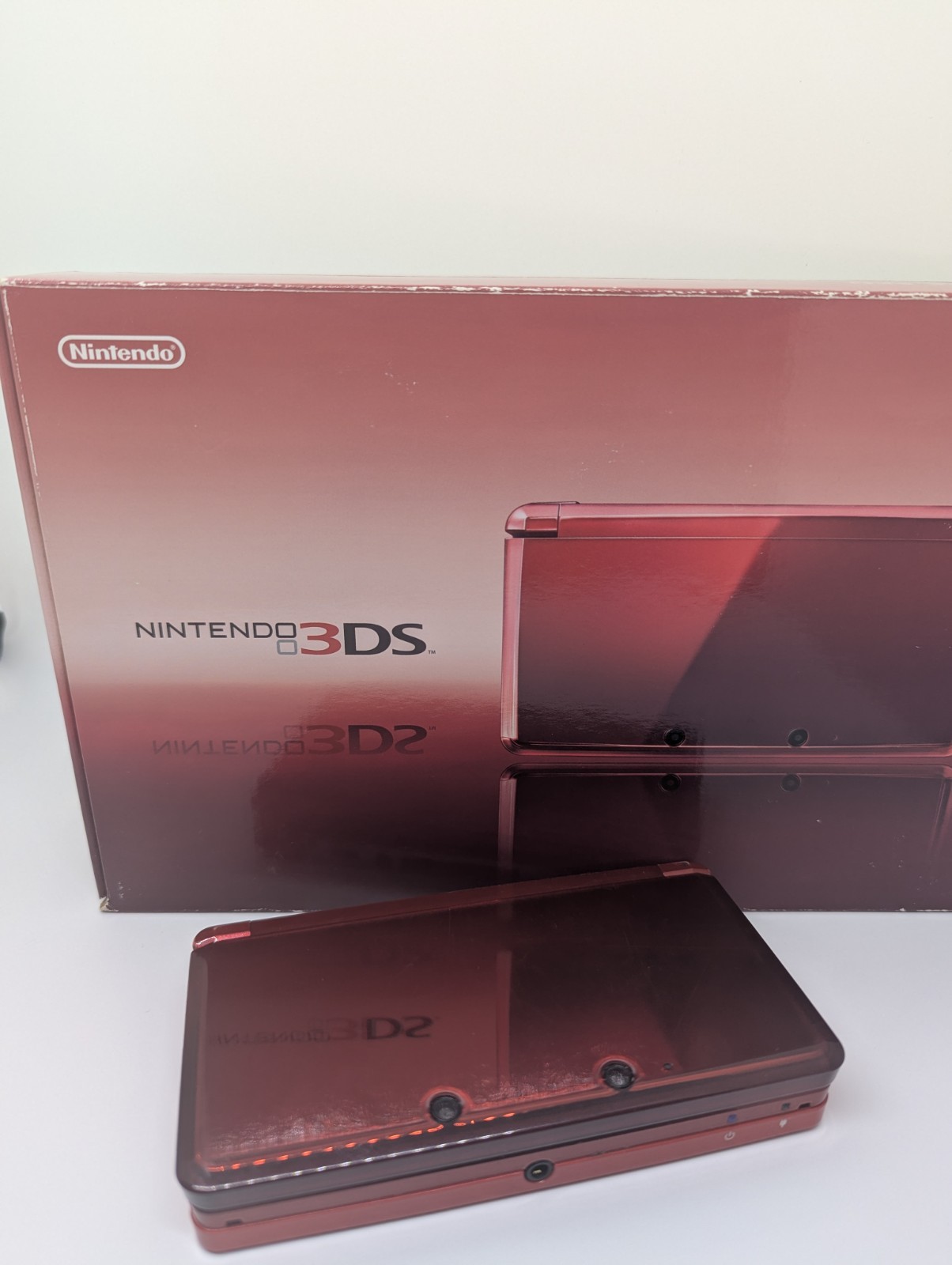 Original Nintendo 3DS – CIB – Flare Red (Japanese)
