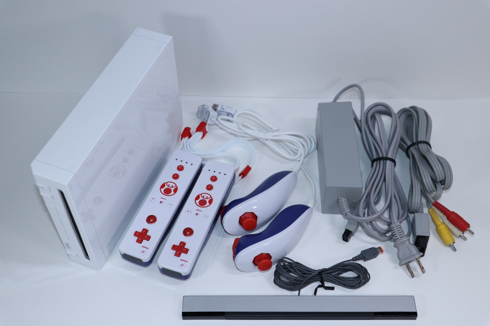 NINTENDO WII CONSOLE MOTION PLUS 2 PLAYER OEM ACCESSORIES NEW CONTROLLERS EXC