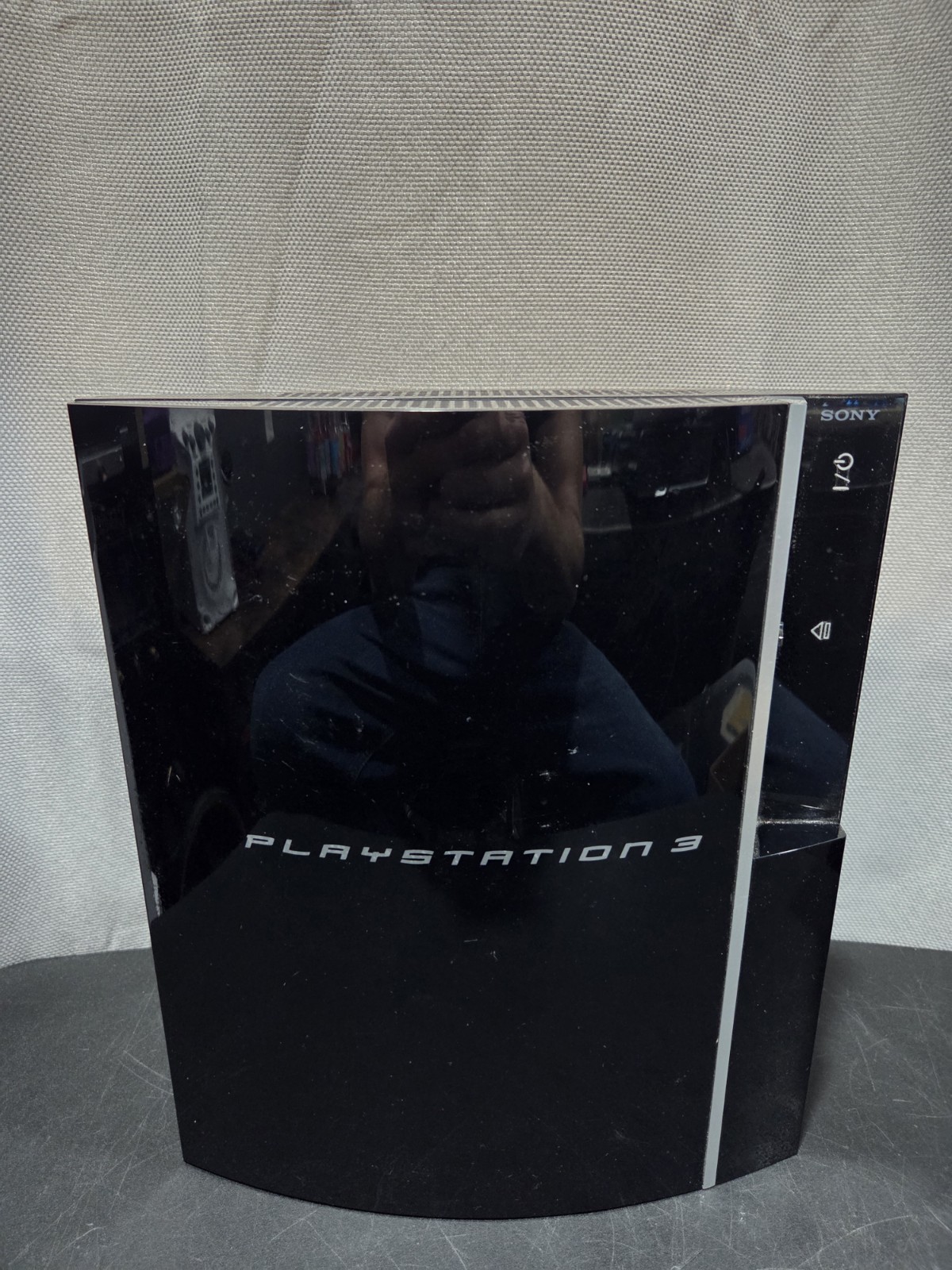 Sony Playstation 3 PS3 Console Bundle With Controller And Cables 40GB CECHG01